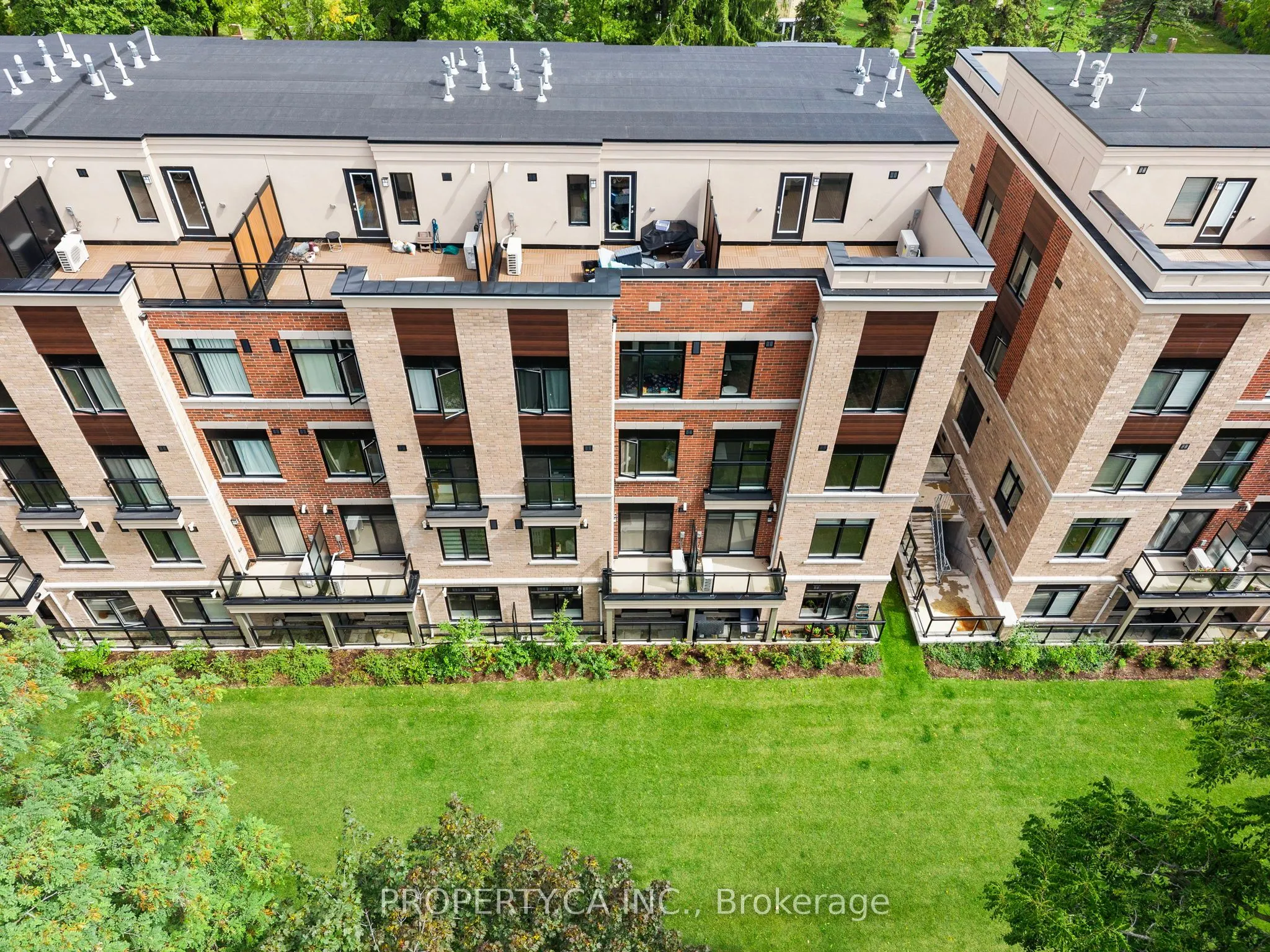 58 Elizabeth Street S, #2207