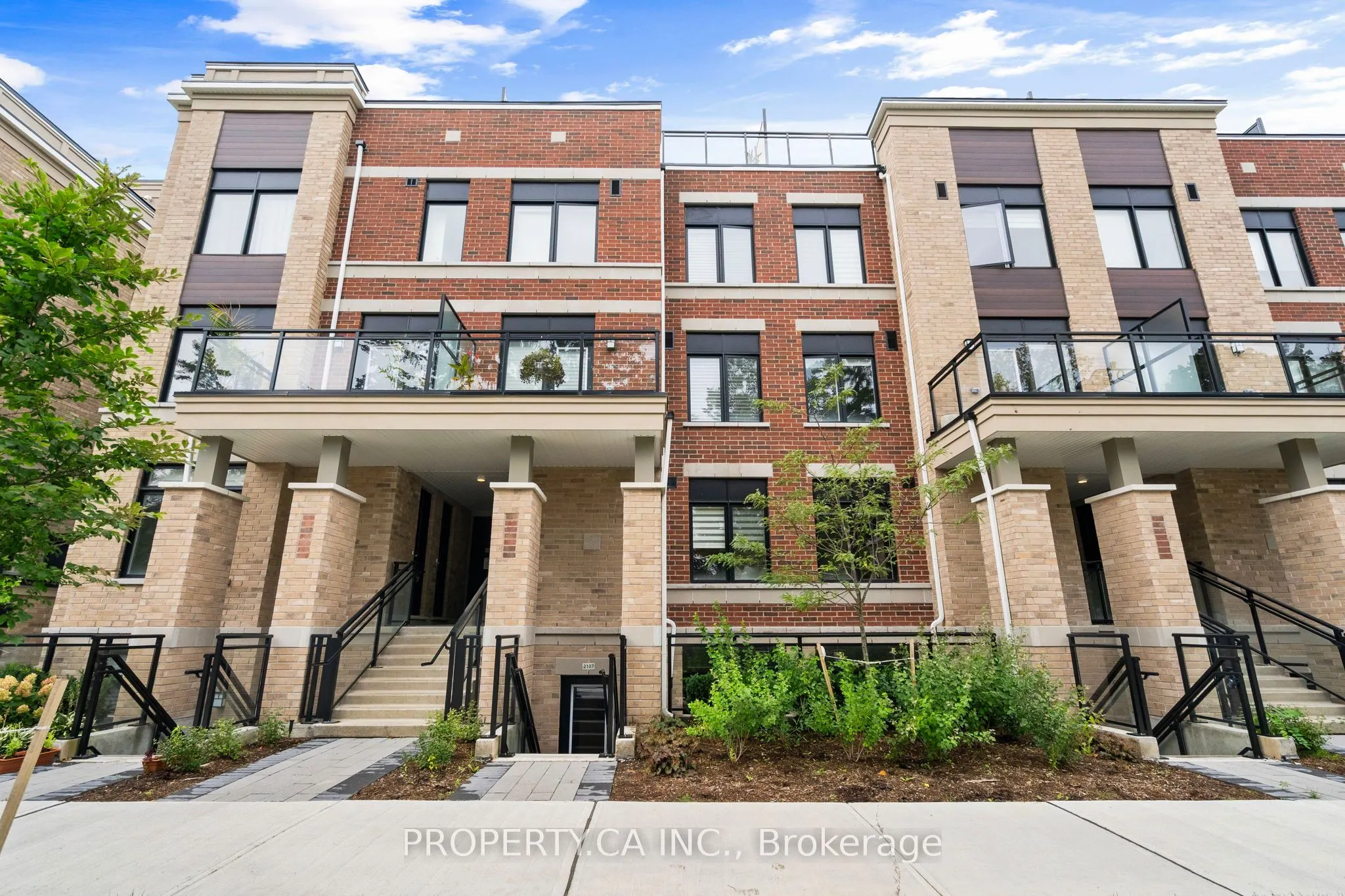 58 Elizabeth Street S, #2207