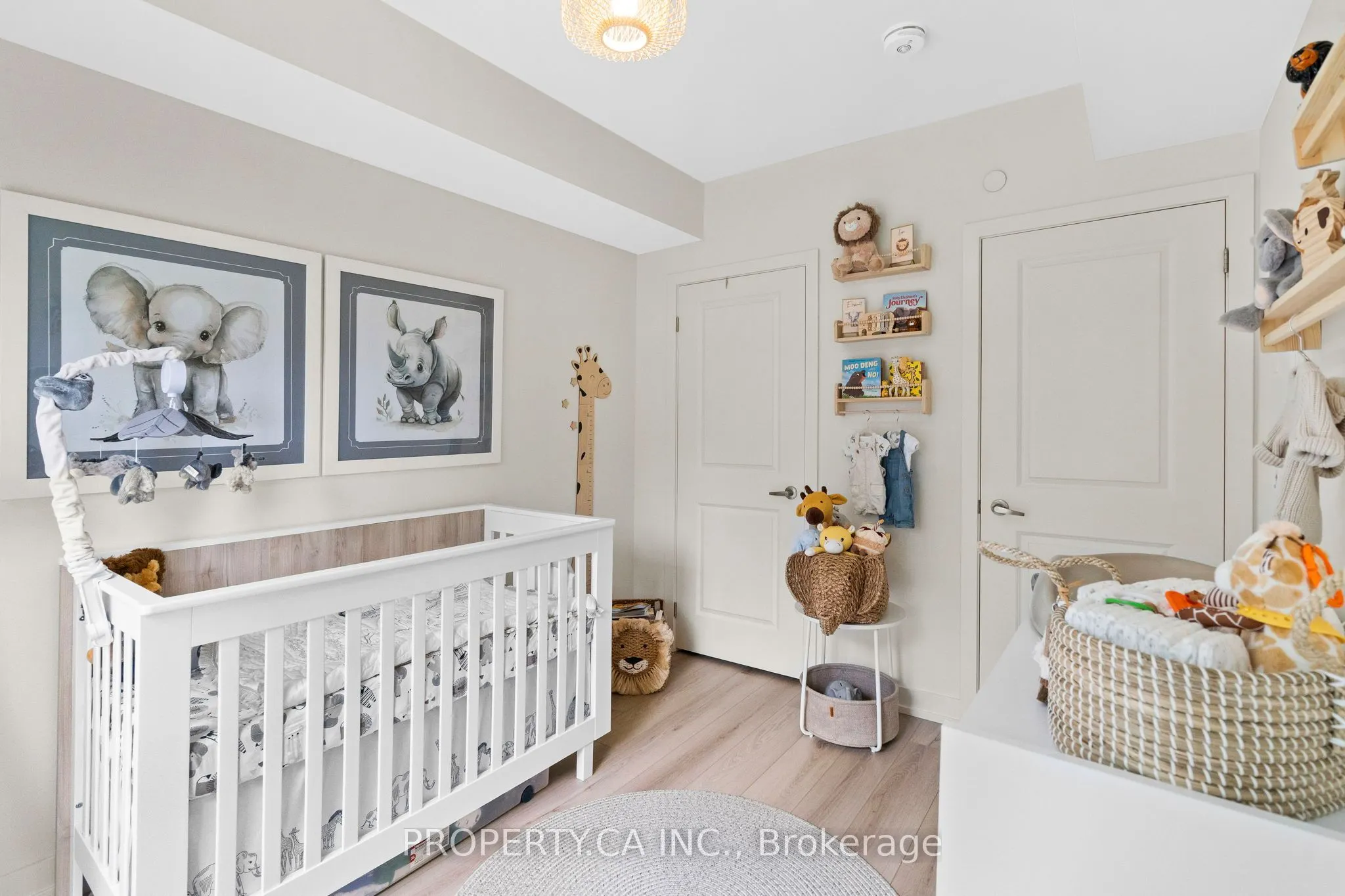 58 Elizabeth Street S, #2207