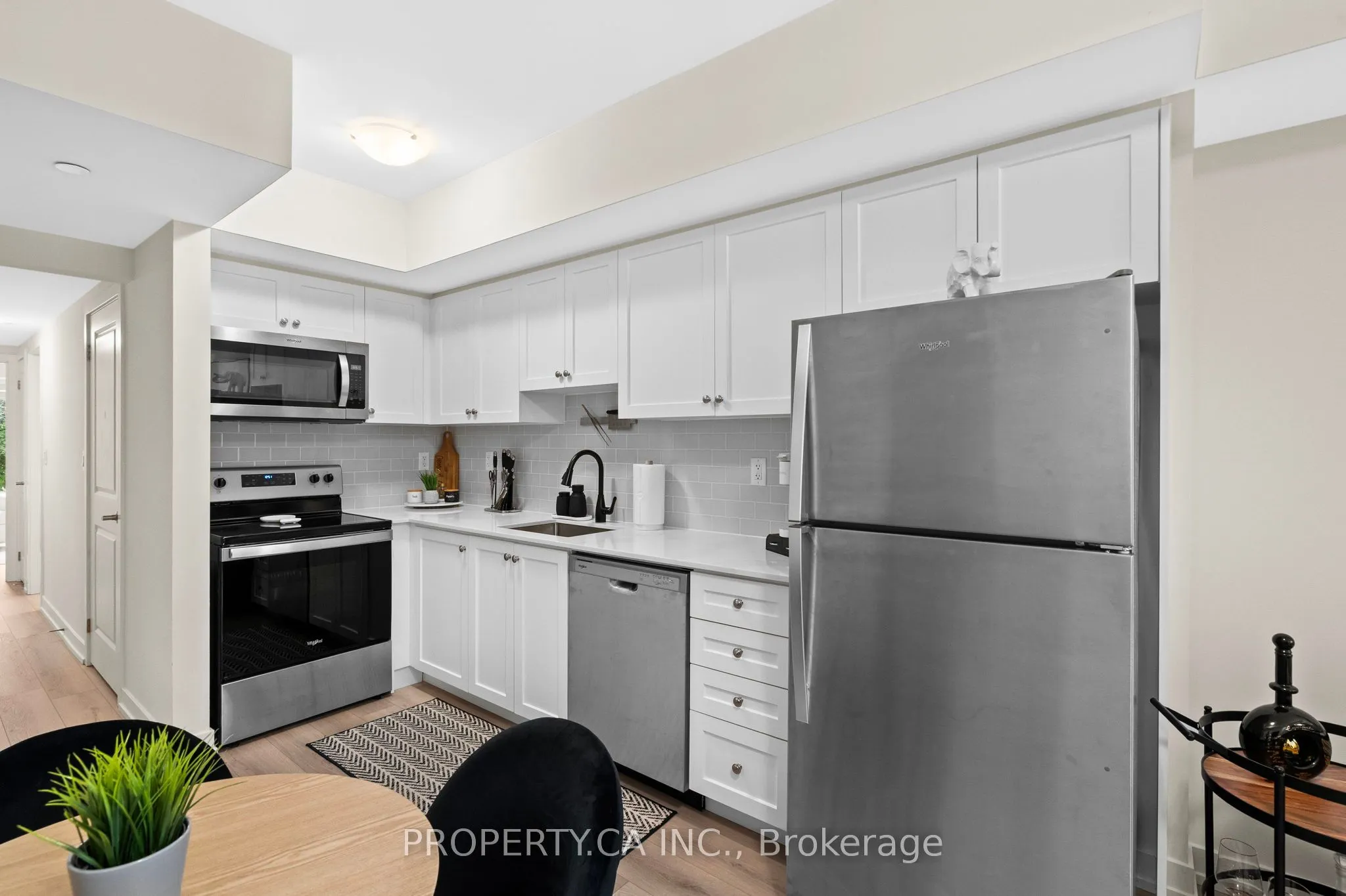 58 Elizabeth Street S, #2207