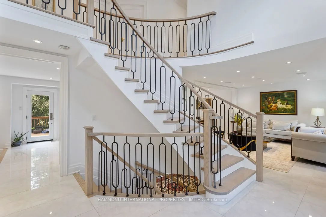 108 Winchester Lane