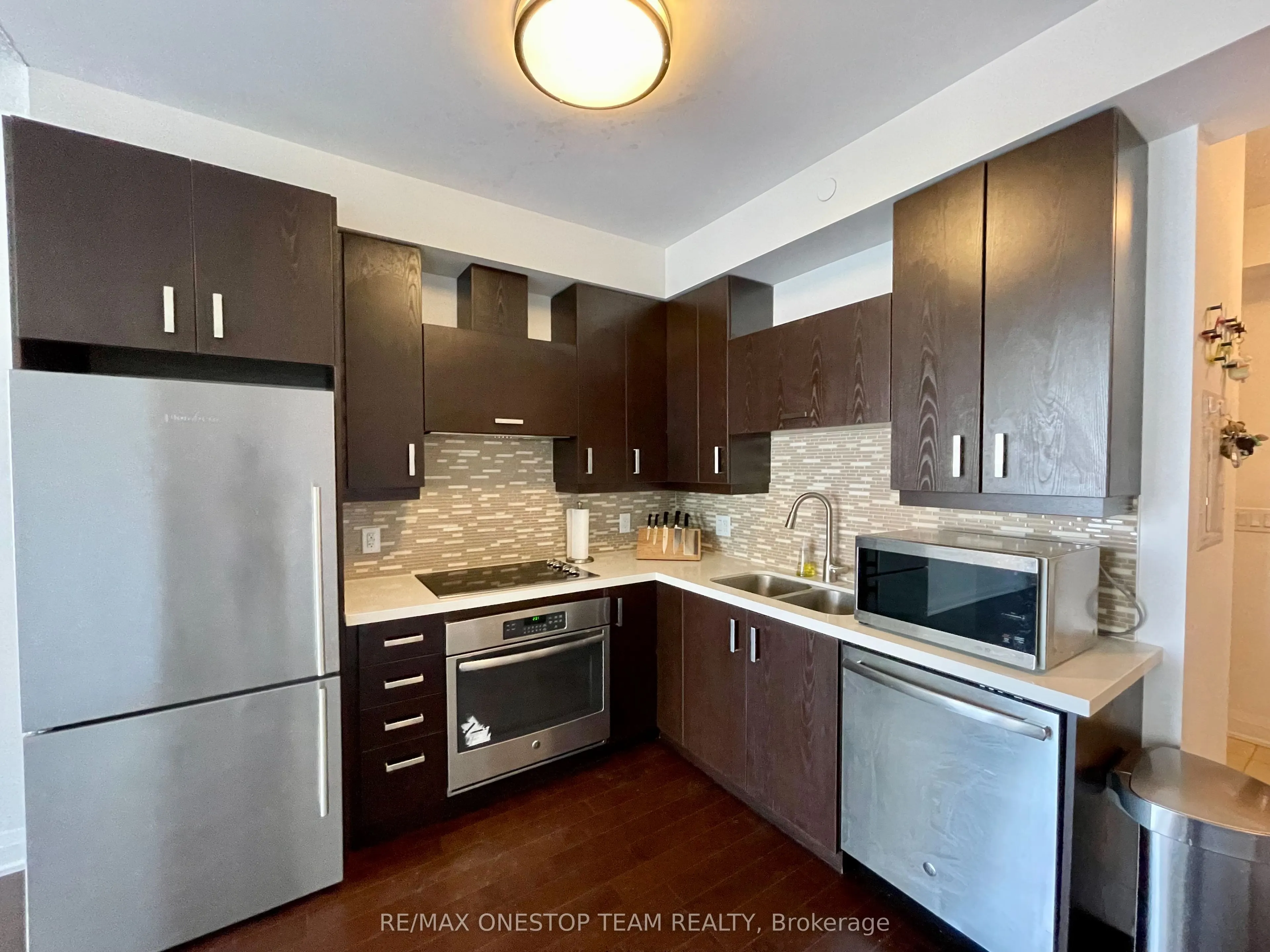 28 Uptown Drive, #325