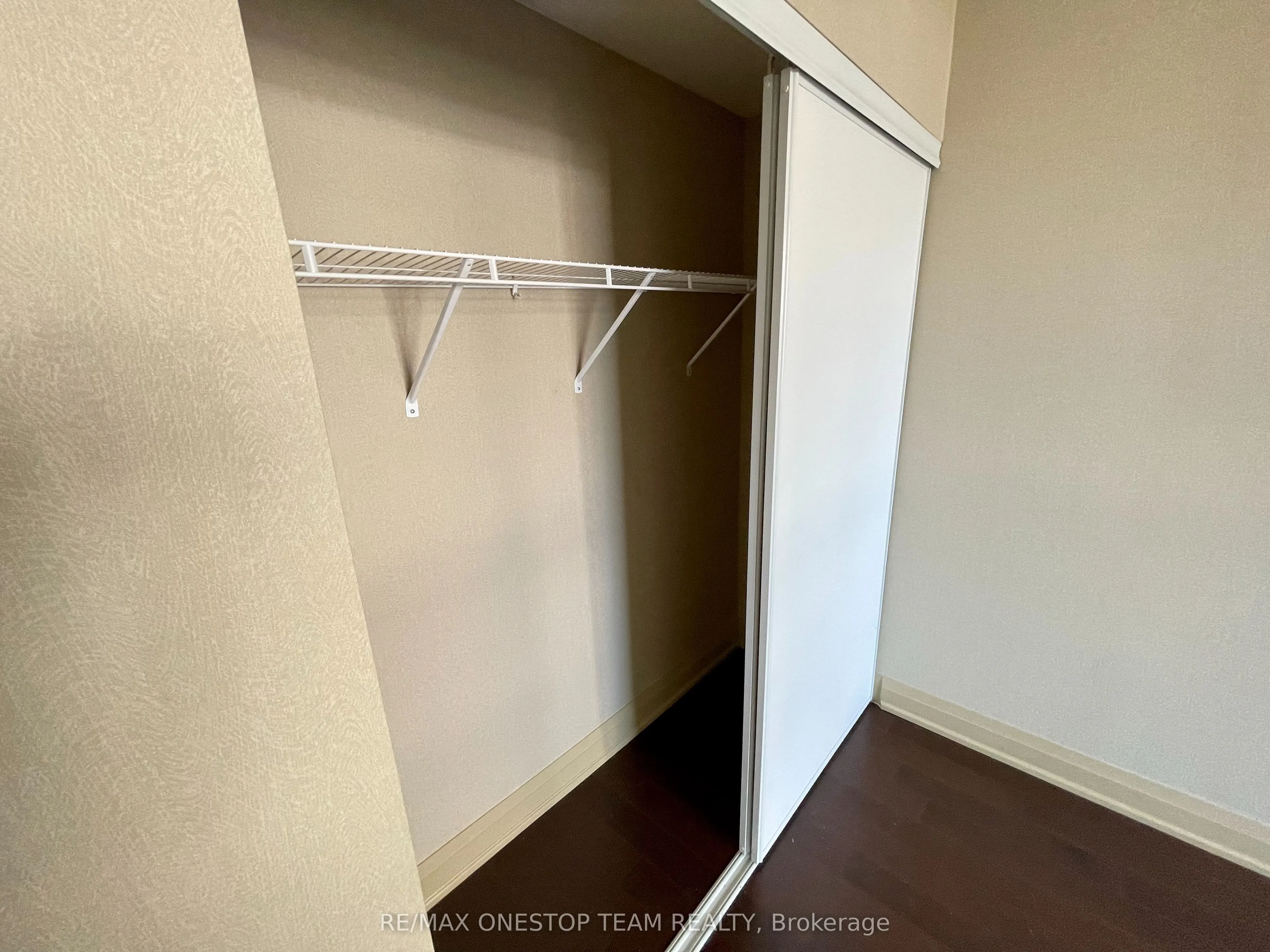 28 Uptown Drive, #325