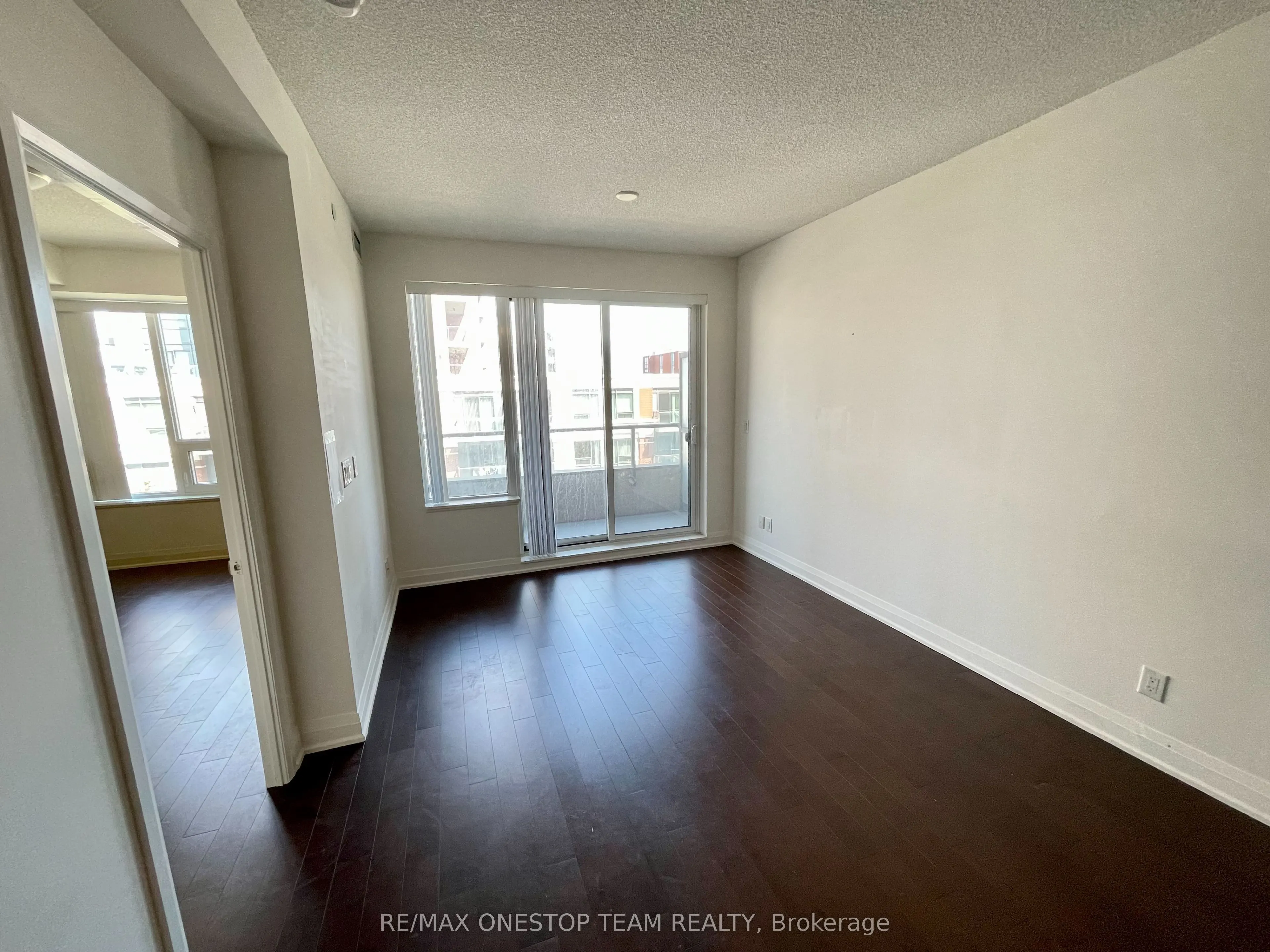 28 Uptown Drive, #325