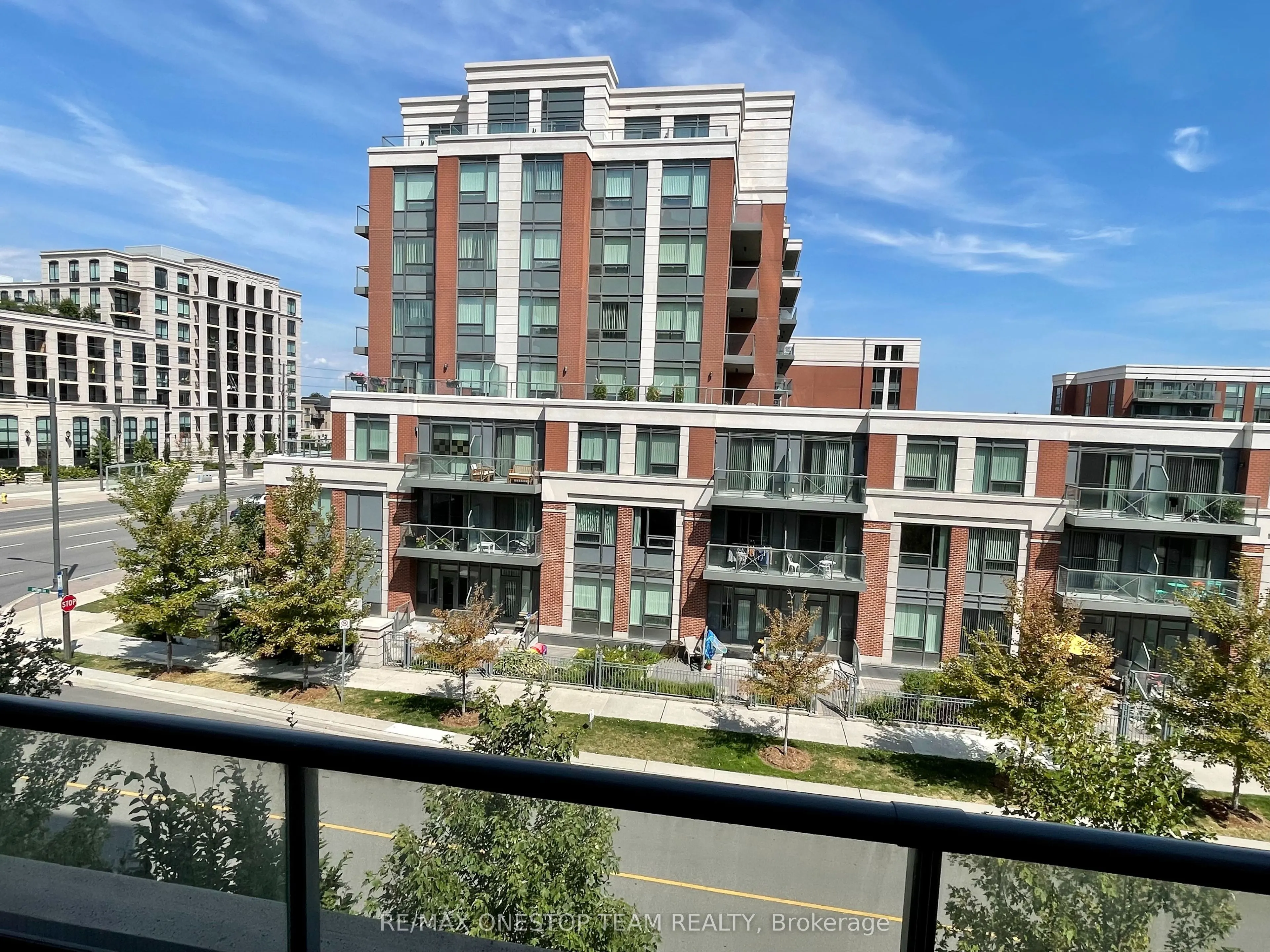 28 Uptown Drive, #325