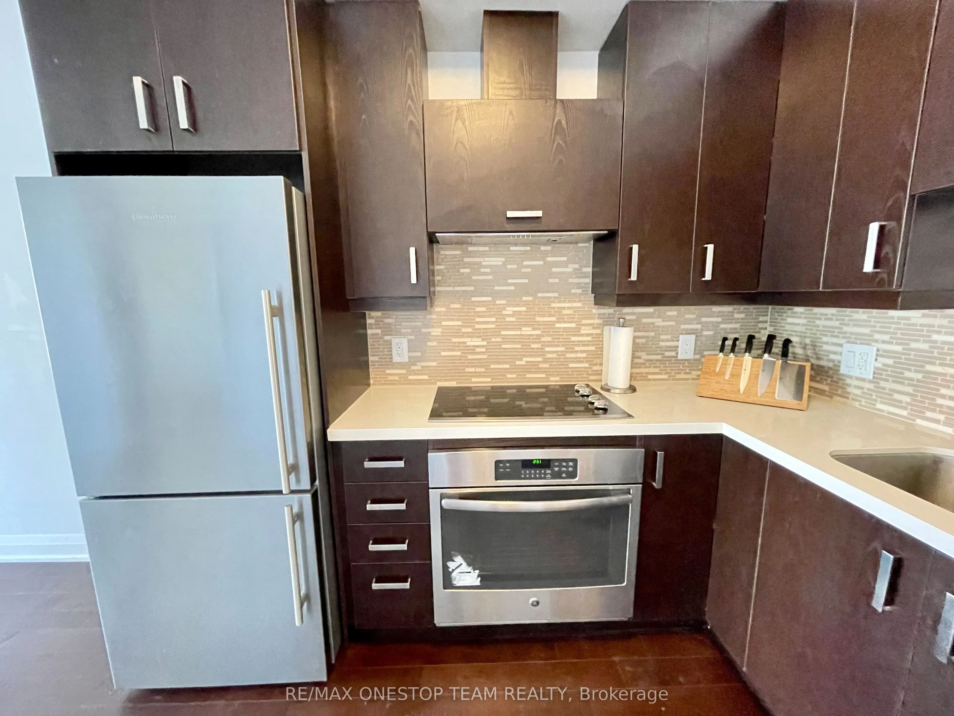 28 Uptown Drive, #325