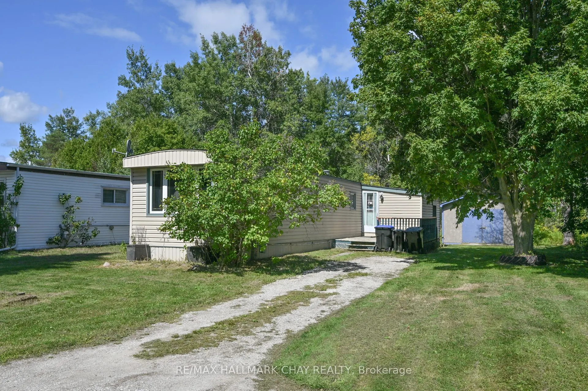 32 Shamrock Crescent