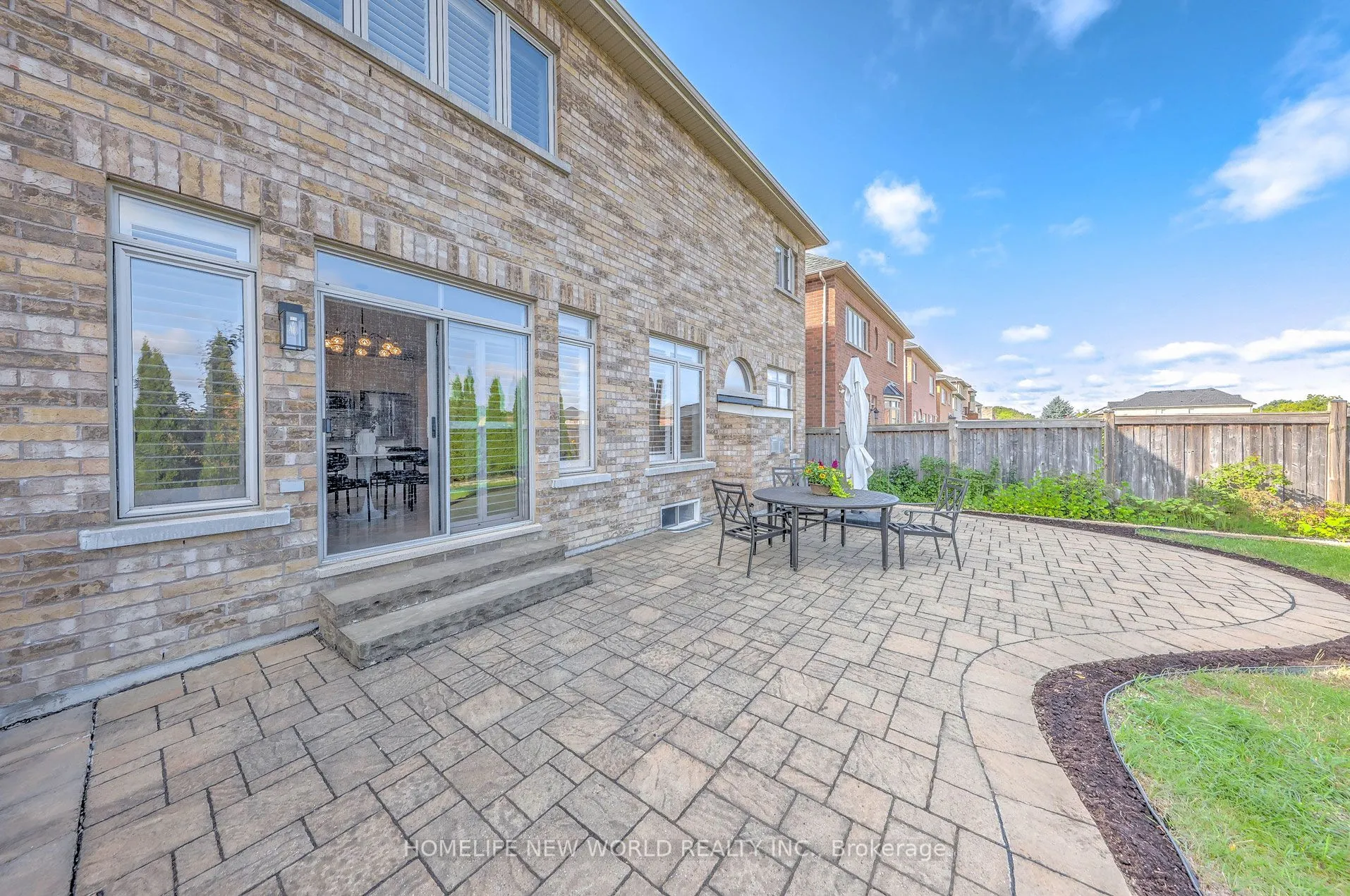 16 Randolph Drive