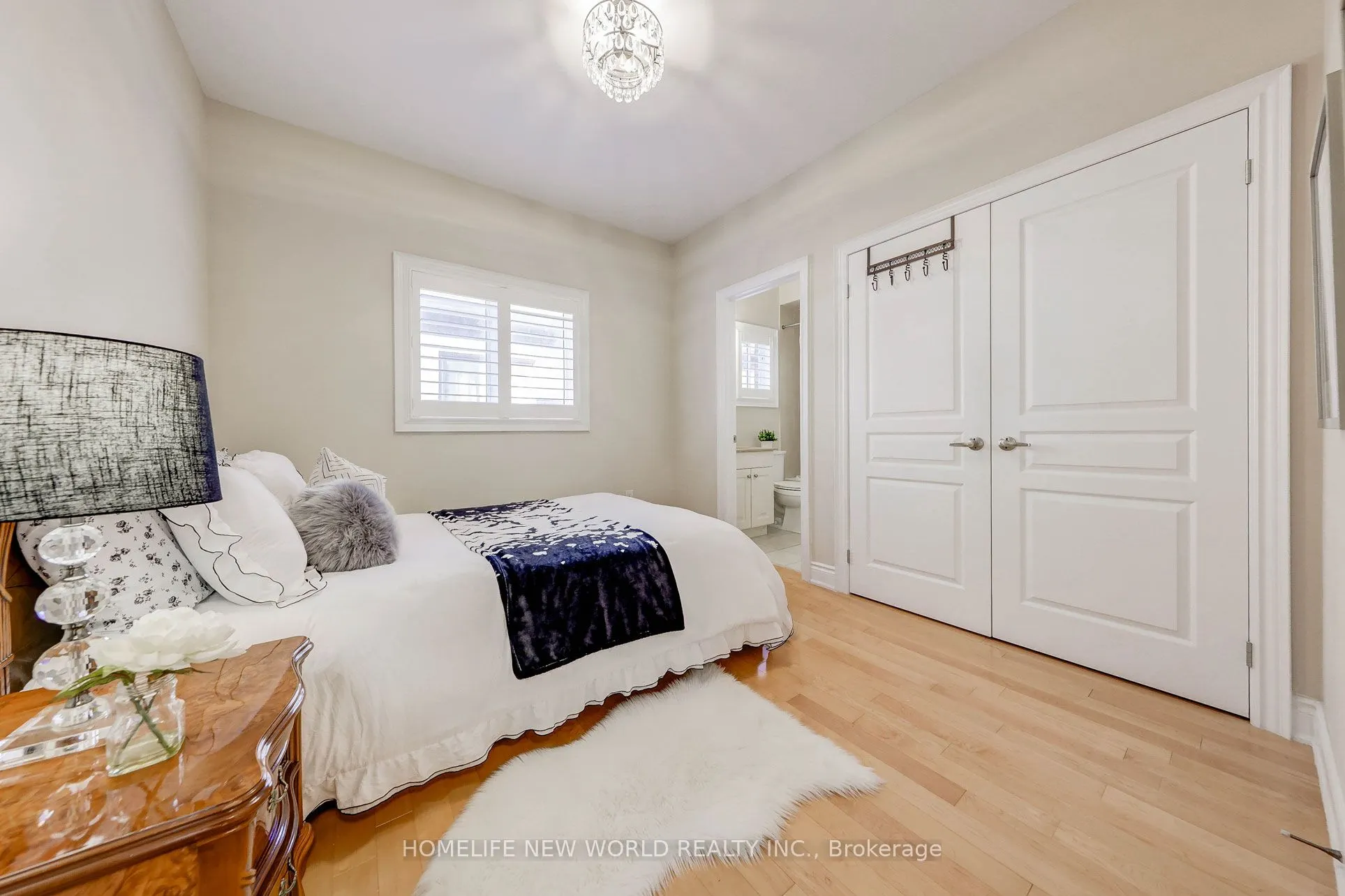 16 Randolph Drive
