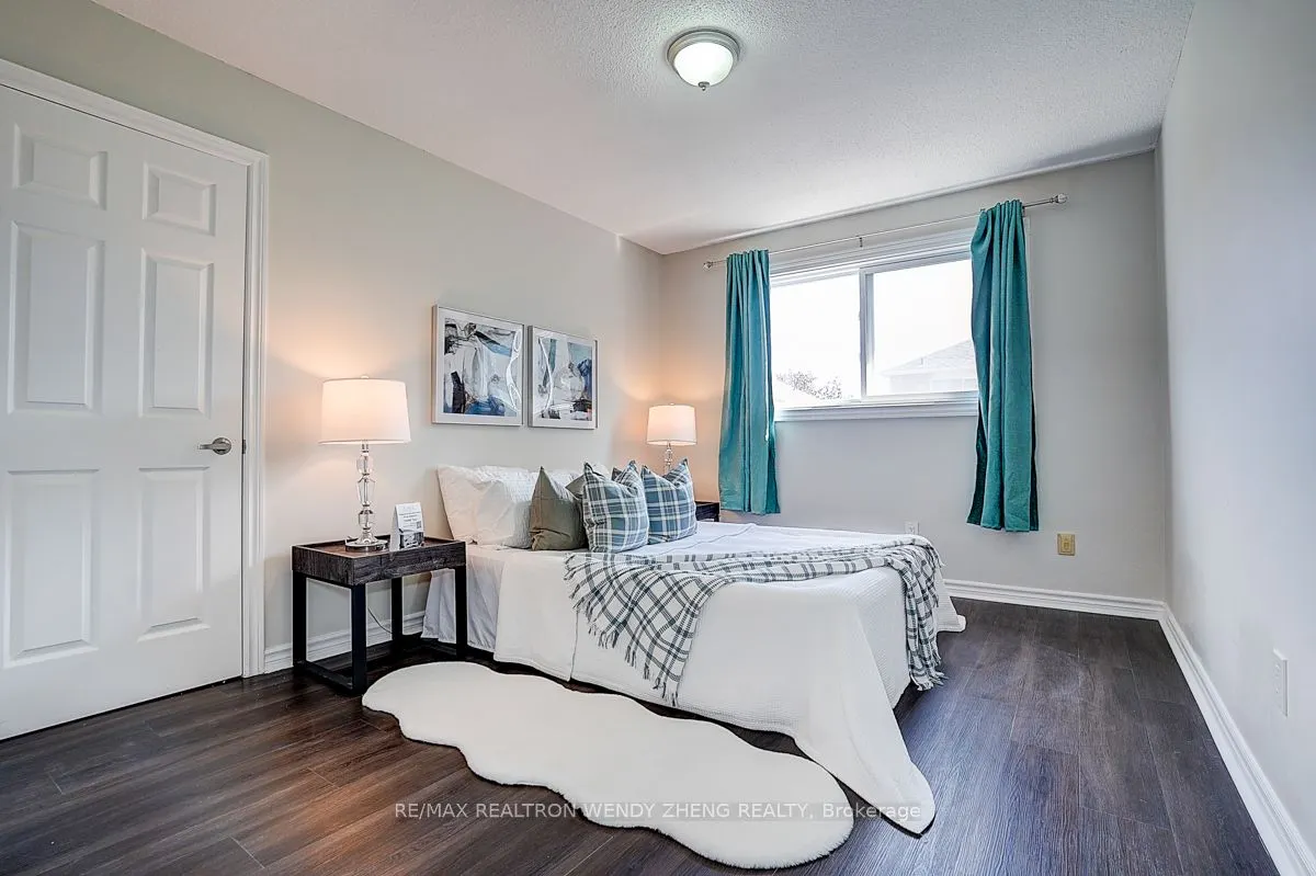 31 Durant Crescent