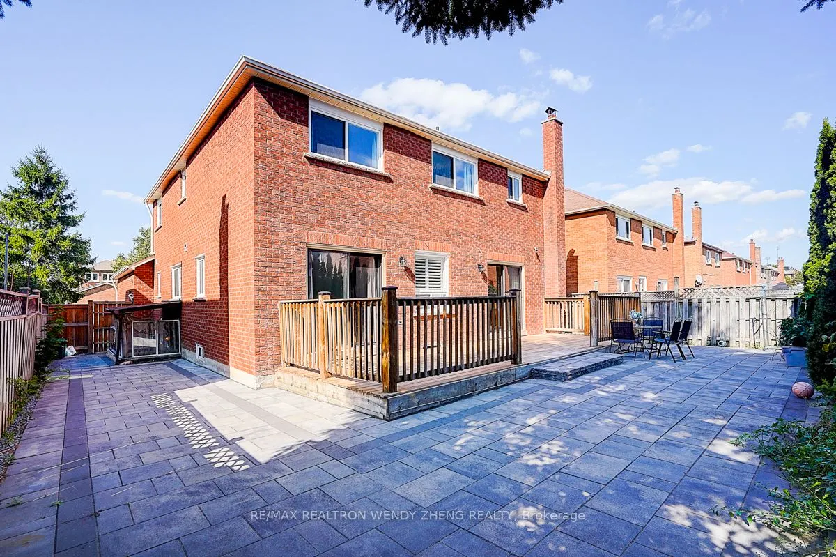31 Durant Crescent
