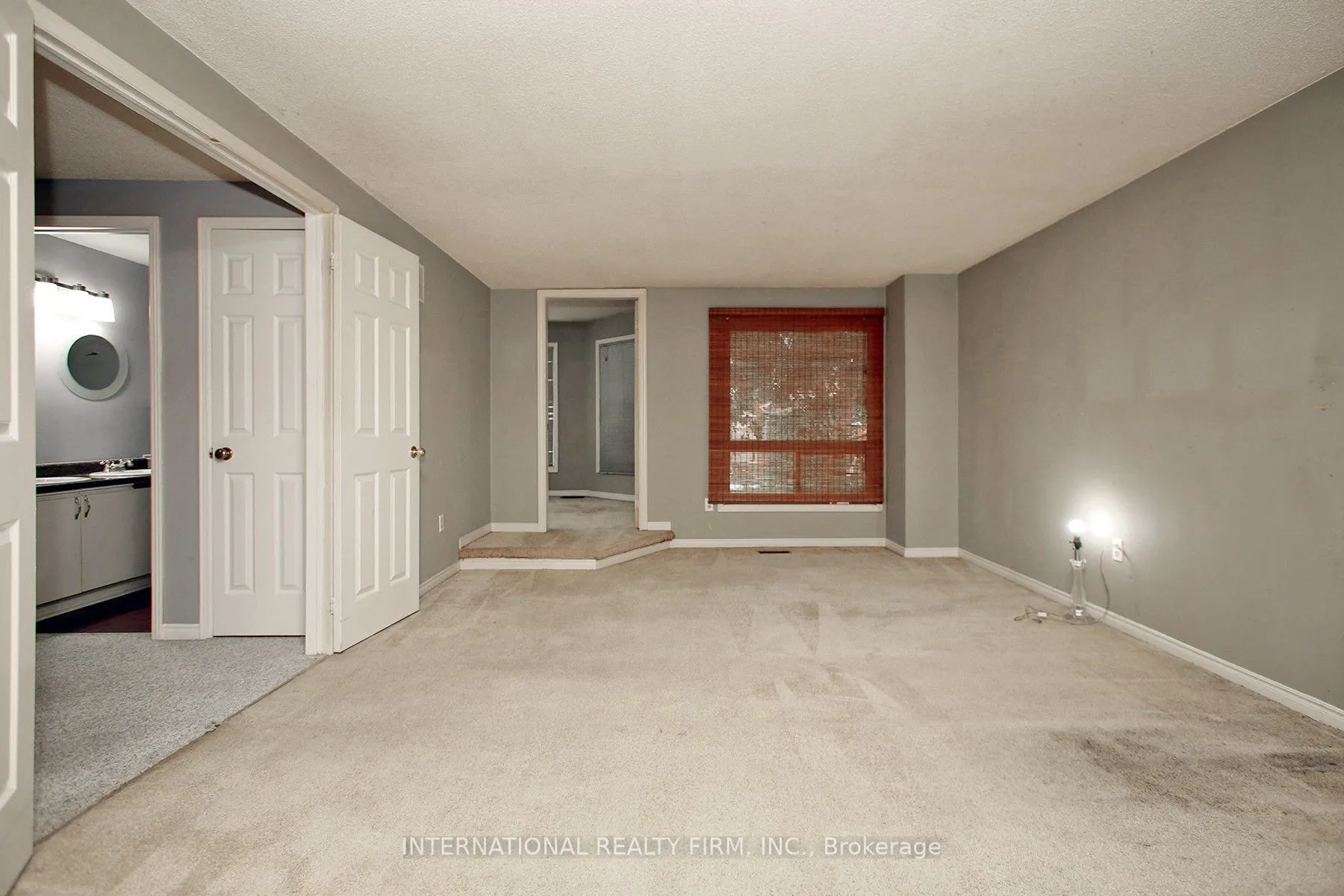 22 Larkin Avenue