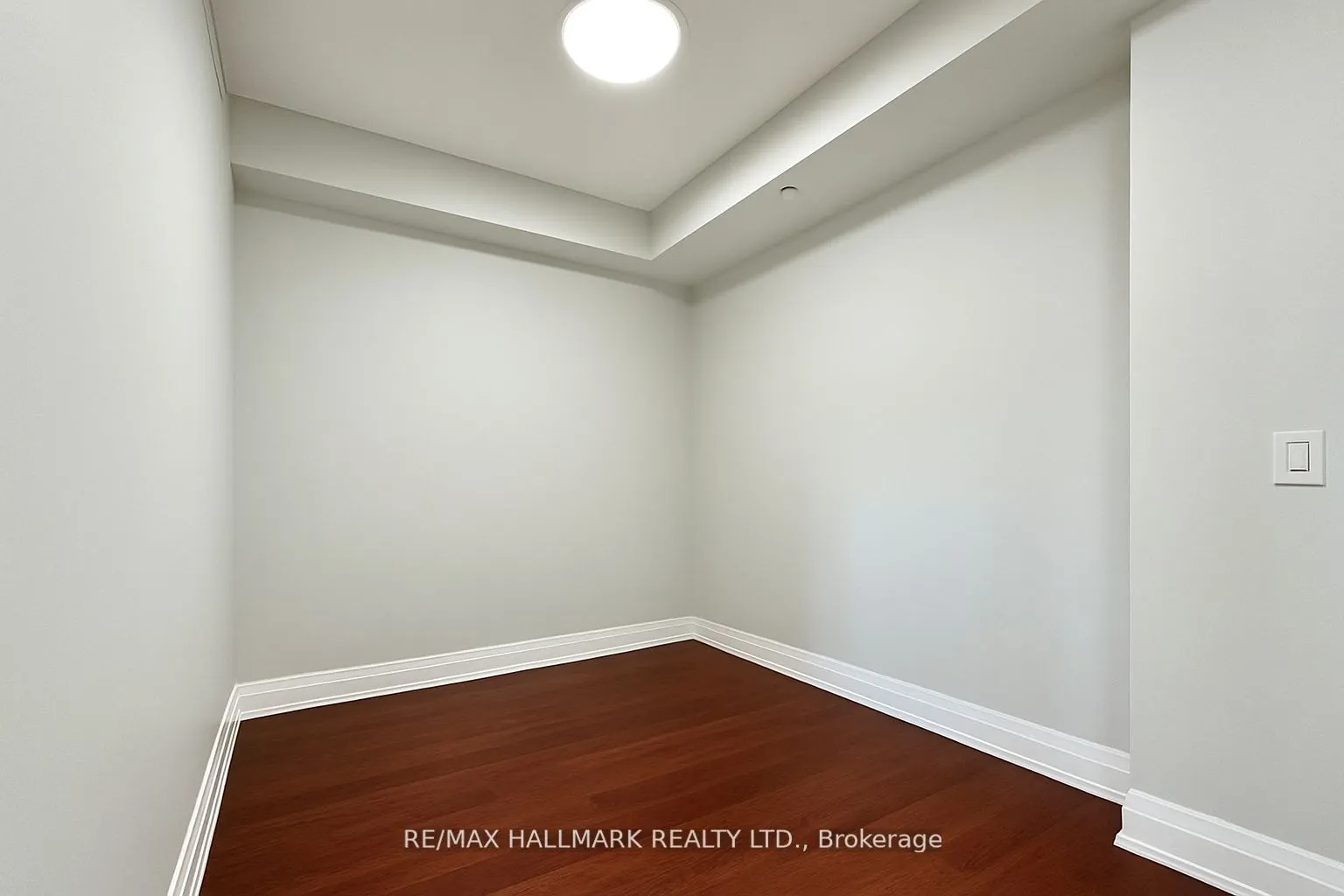 520 Steeles Avenue, #1508