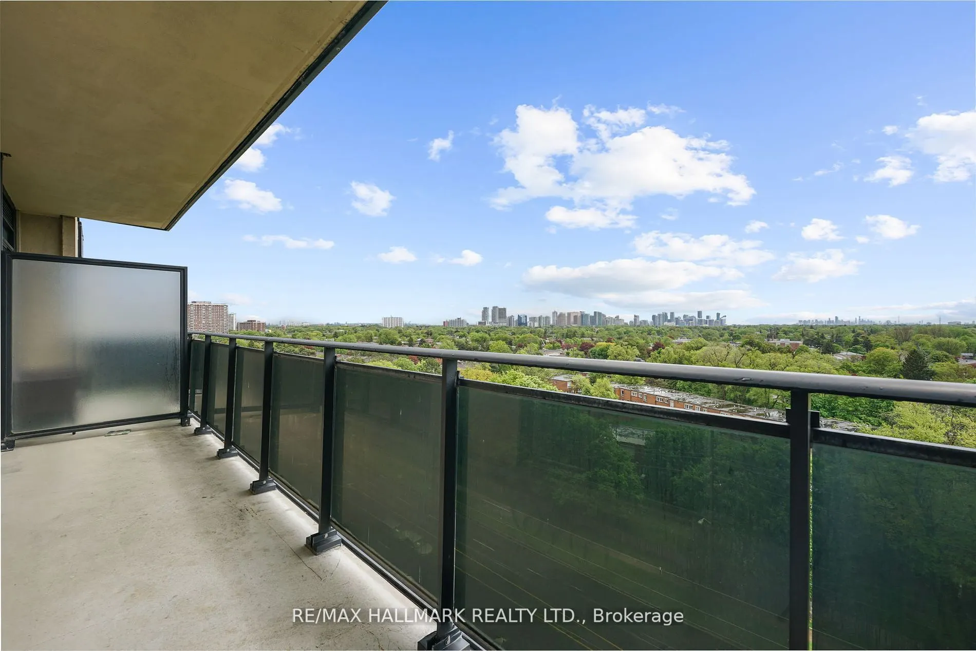 520 Steeles Avenue, #1508