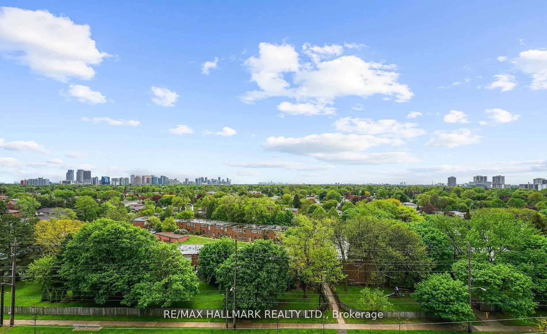 520 Steeles Avenue, #1508