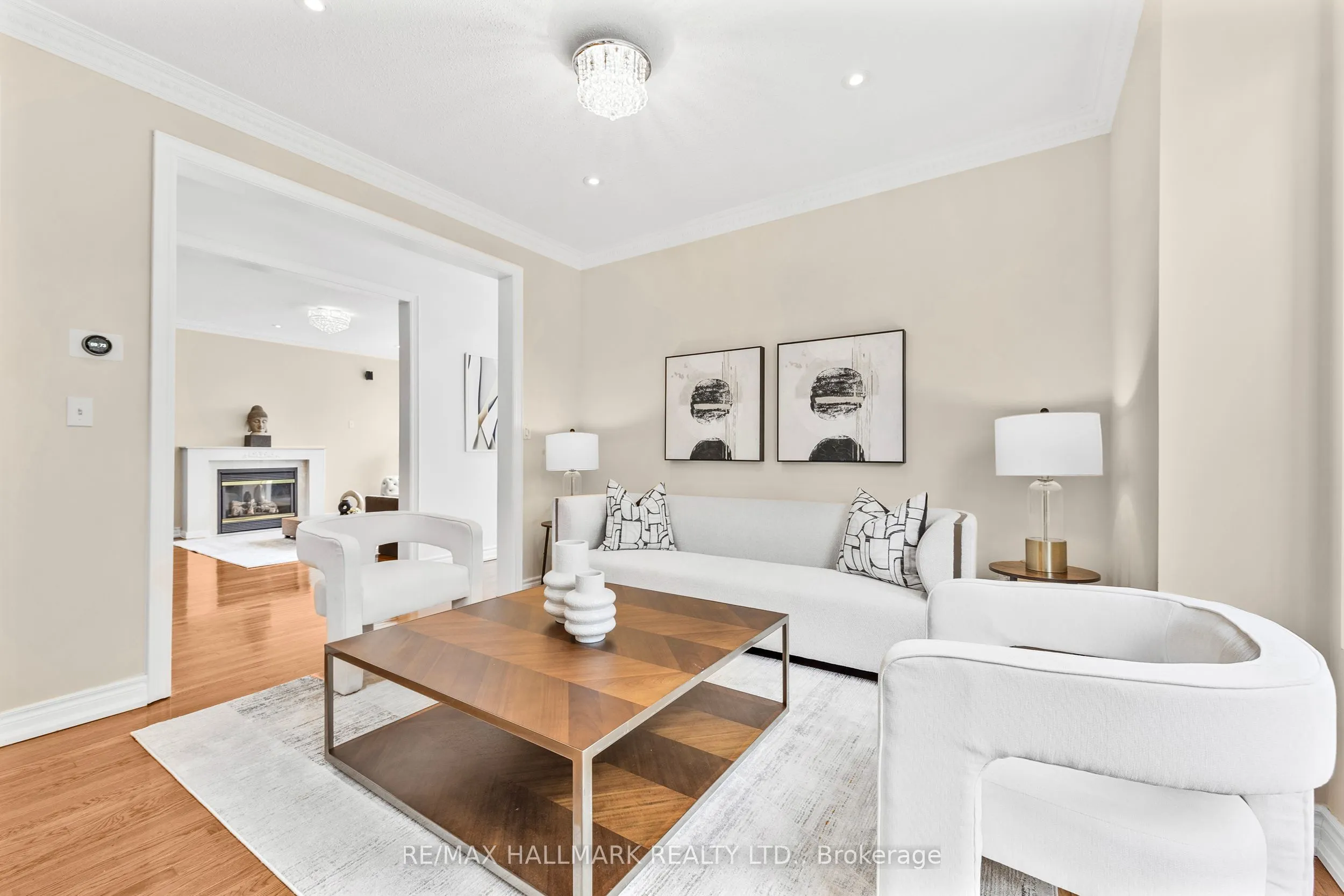 7 Delphinium Avenue