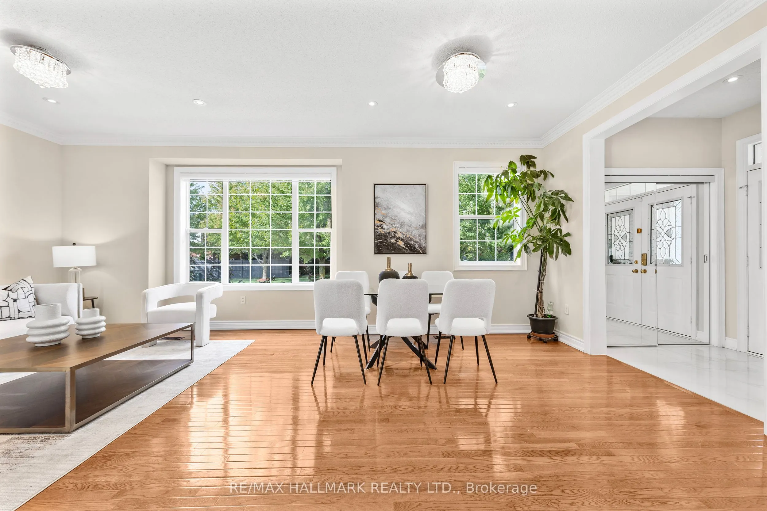 7 Delphinium Avenue