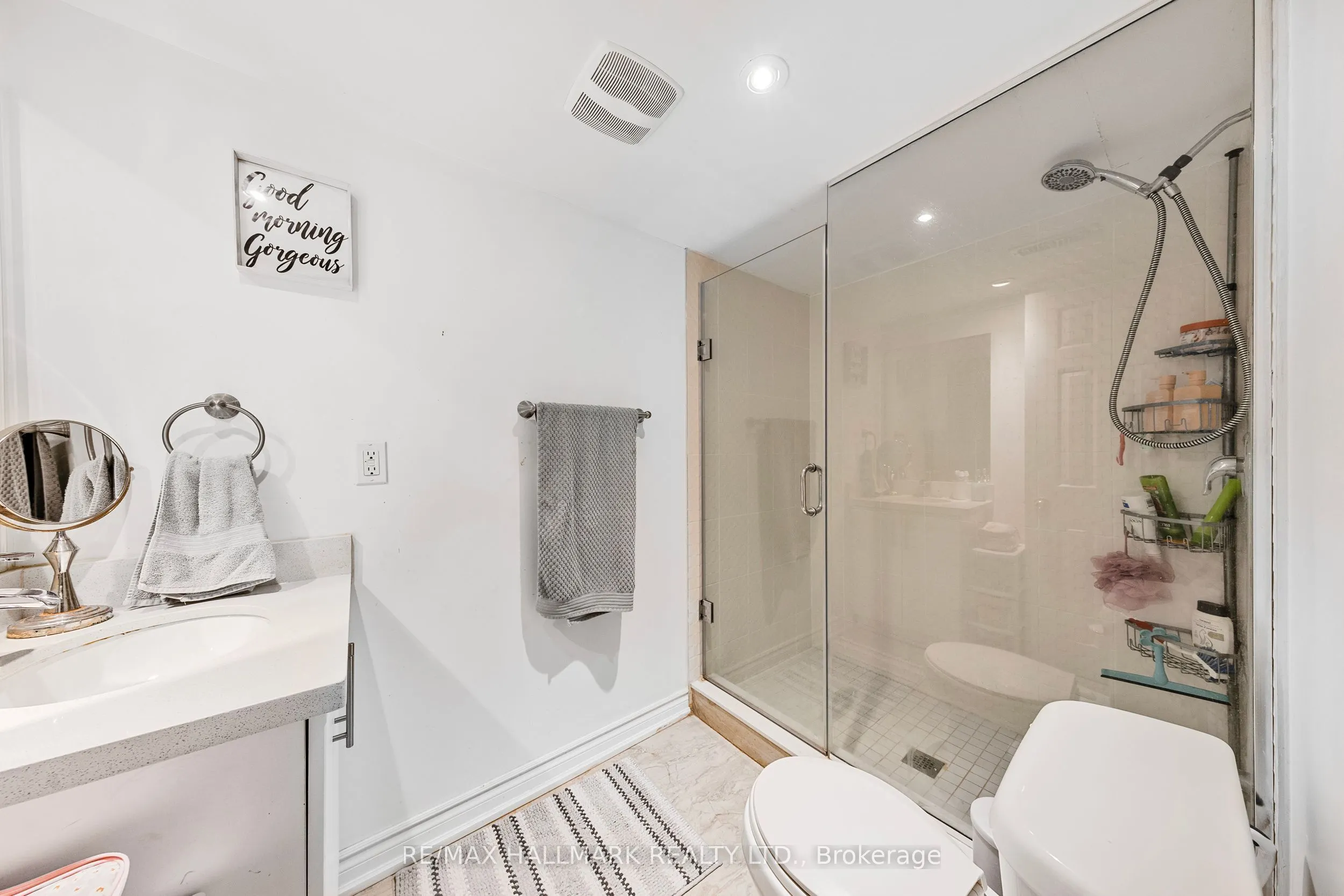 7 Delphinium Avenue