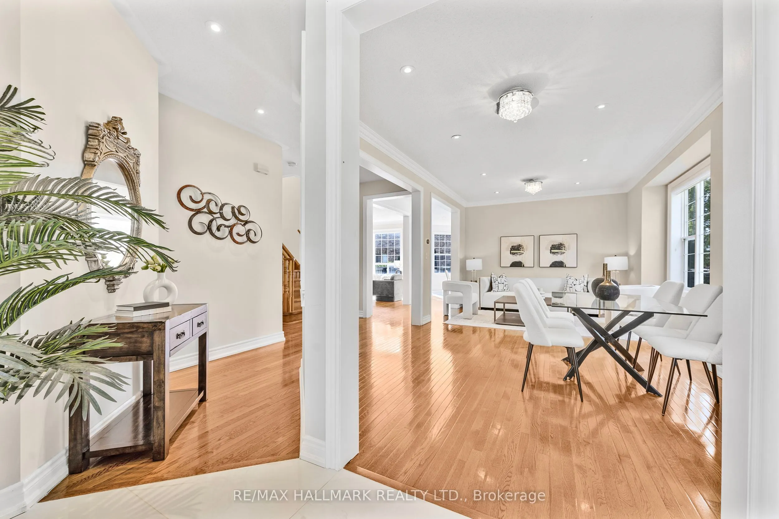 7 Delphinium Avenue