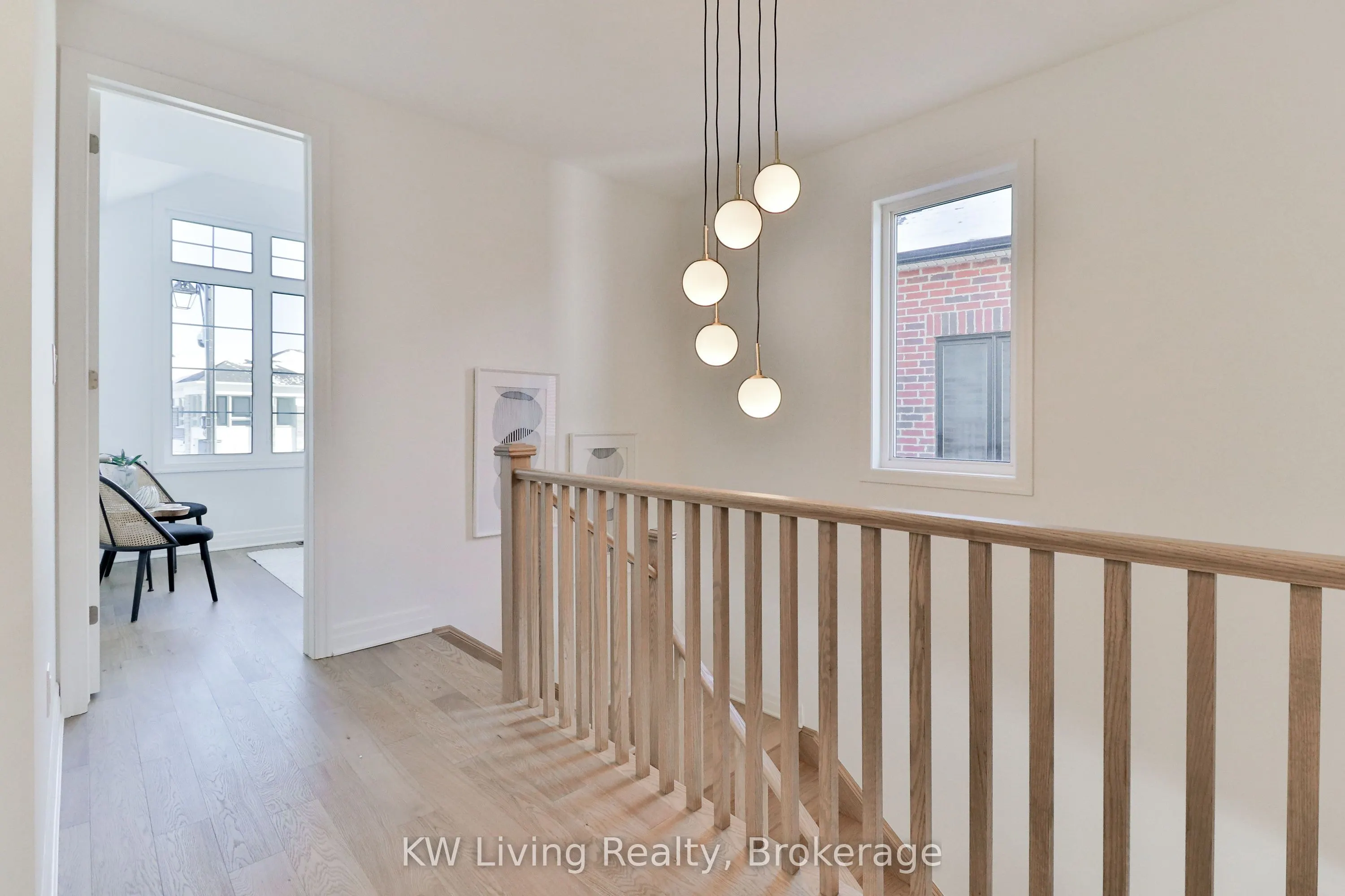 18 Berczy Manor Crescent