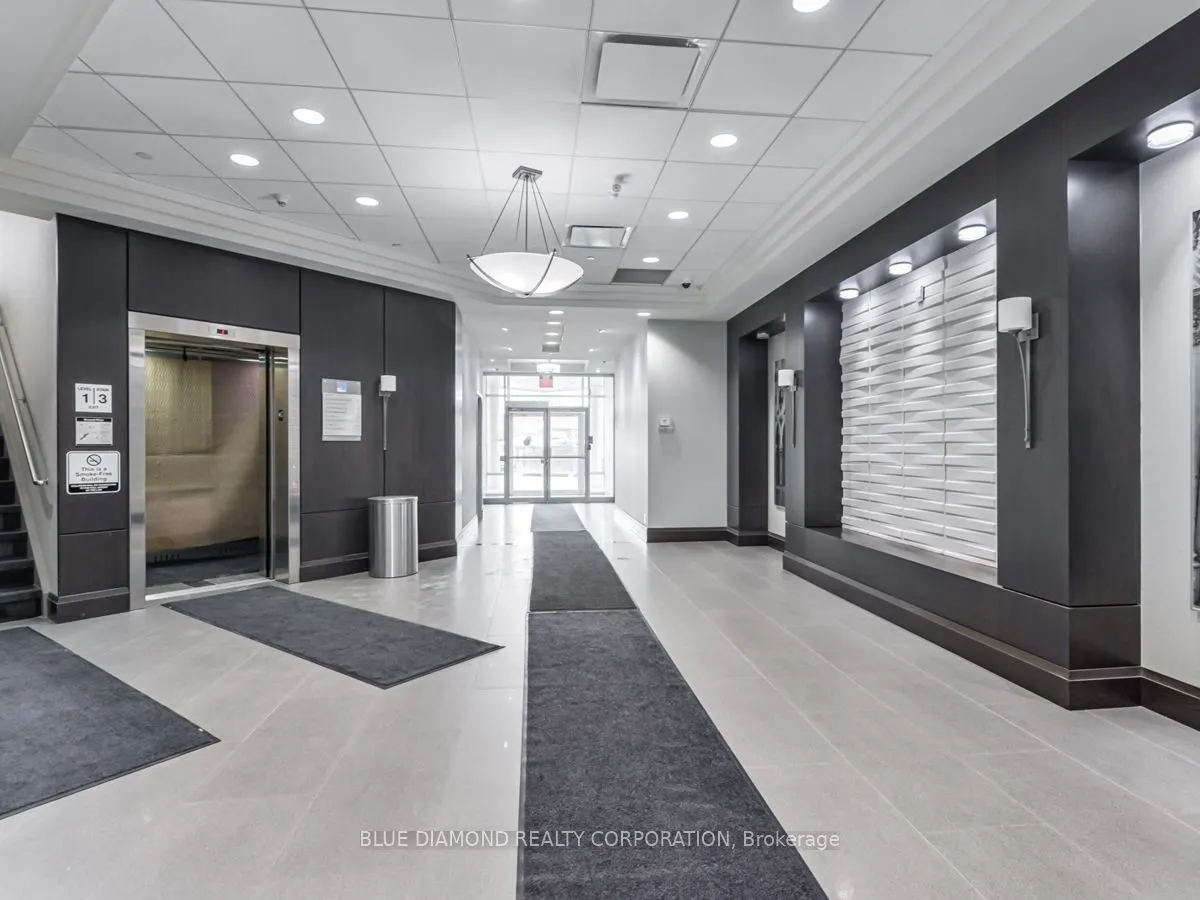 9130 Leslie Street, #204