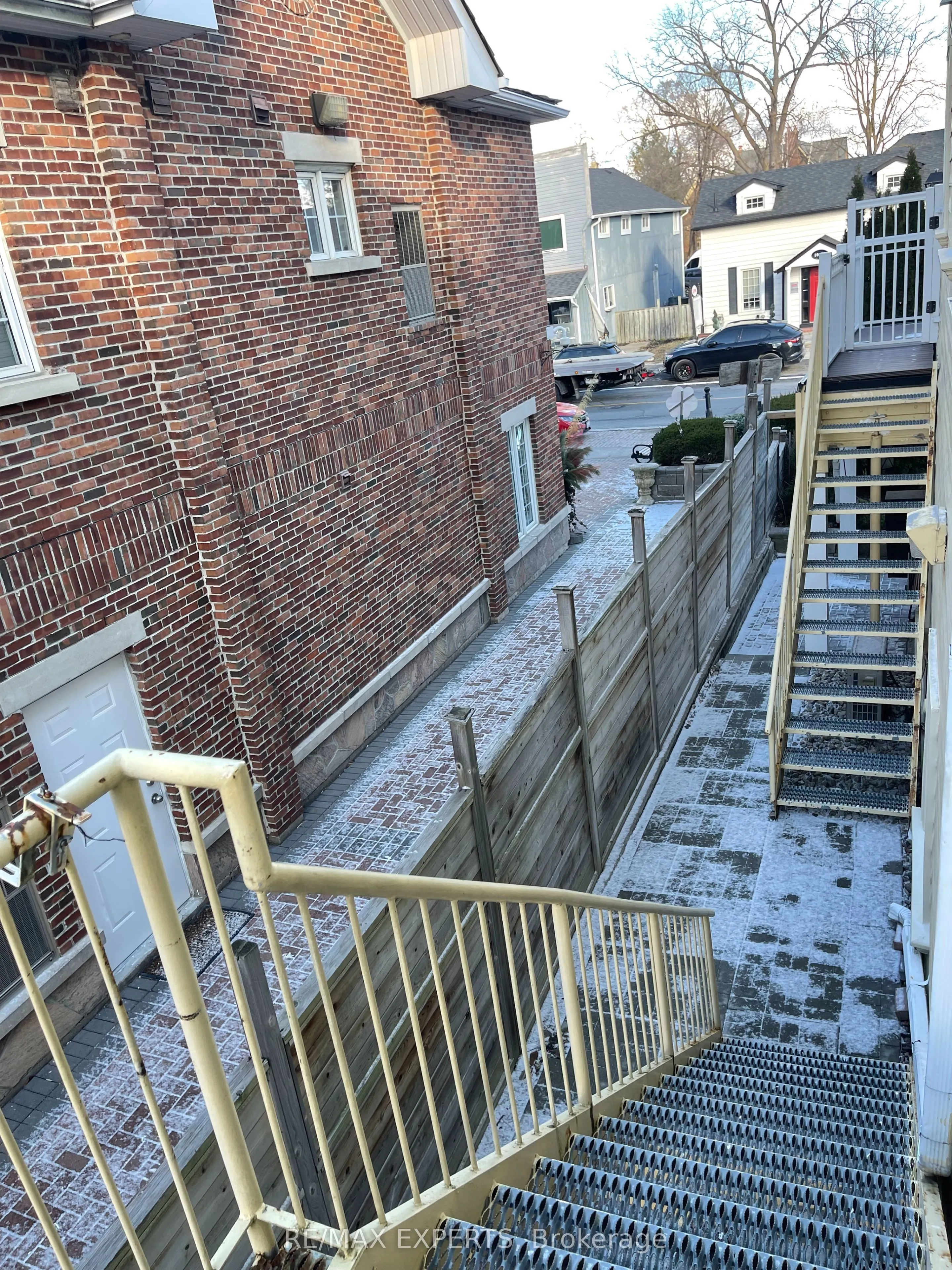 10472 Islington Avenue, #202