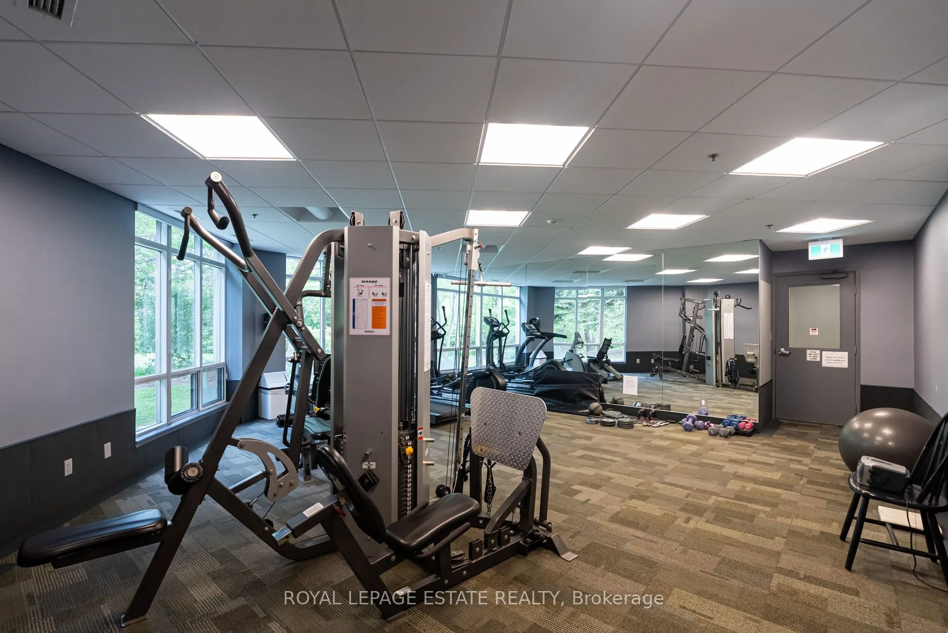399 South Park Road, #806