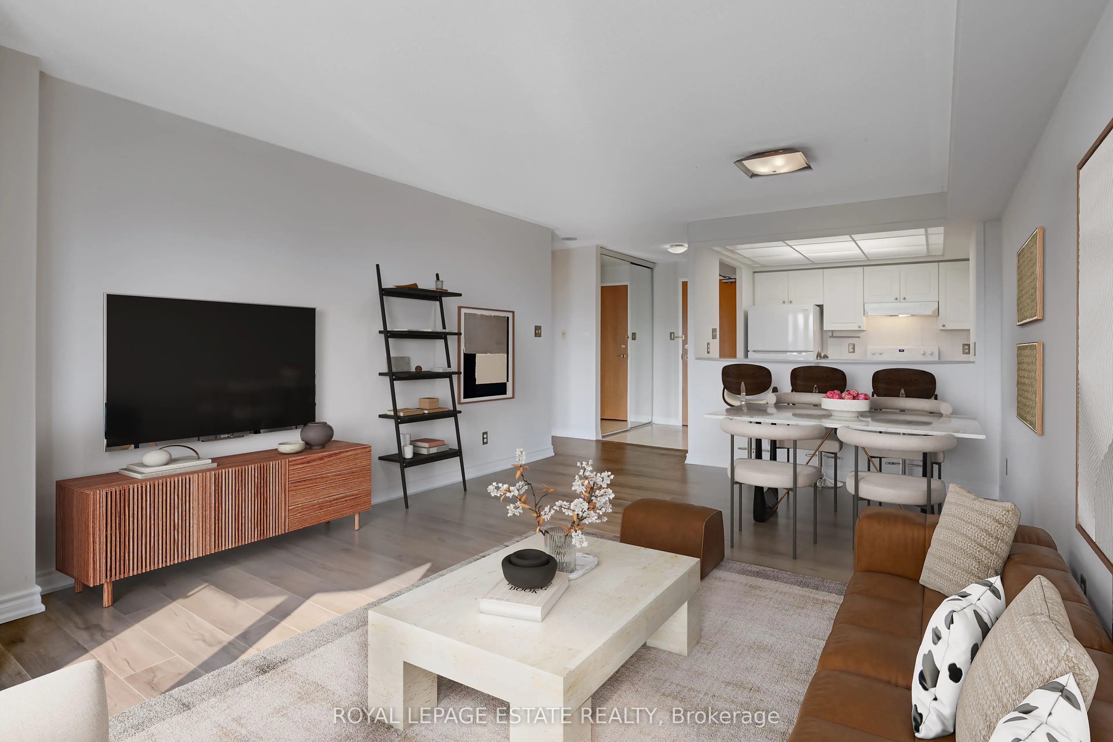 399 South Park Road, #806