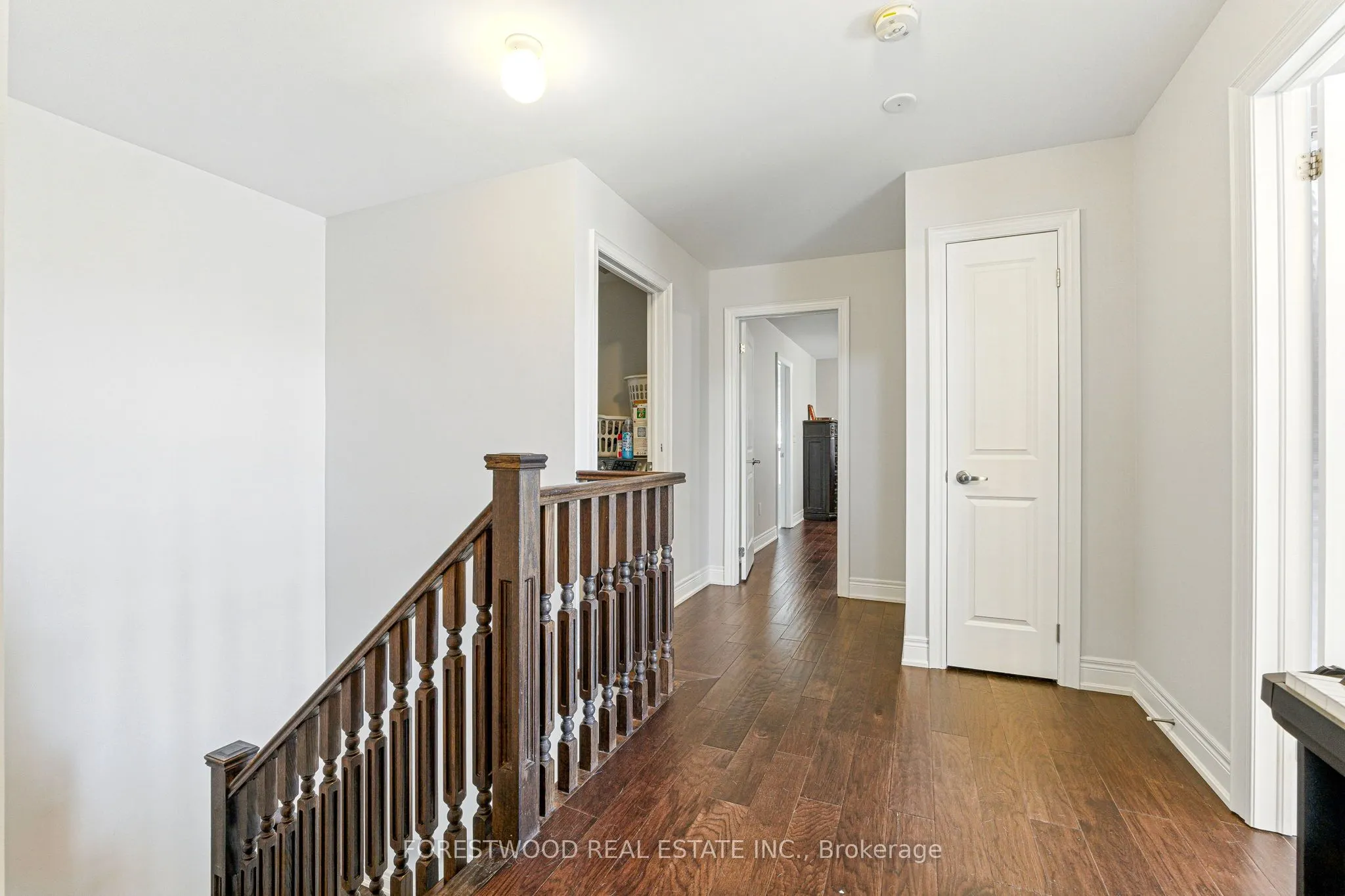 634 Sweetwater Crescent