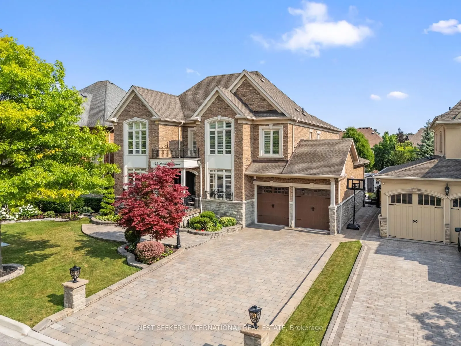 178 Grandvista Crescent