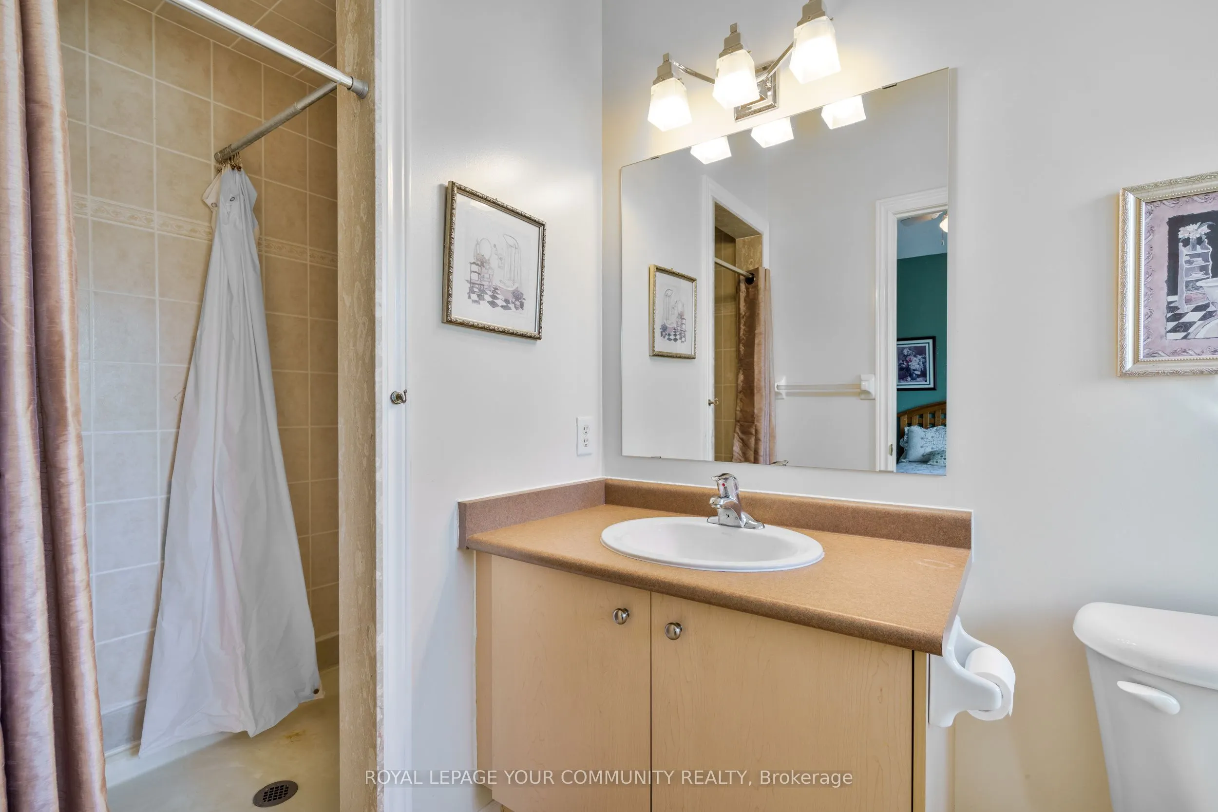 18 Glendower Crescent