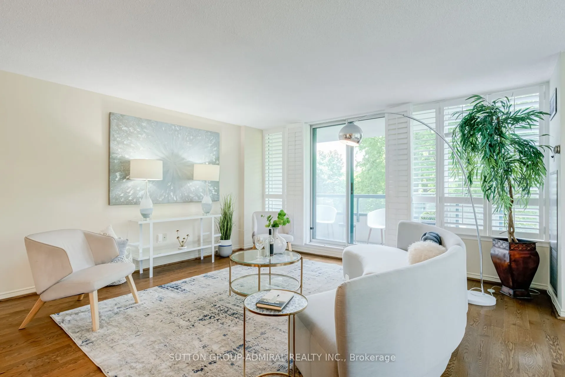 7250 Yonge Street, #311