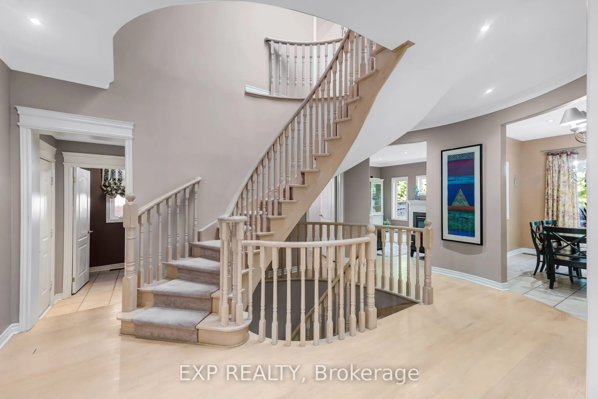 444 Highcliffe Drive