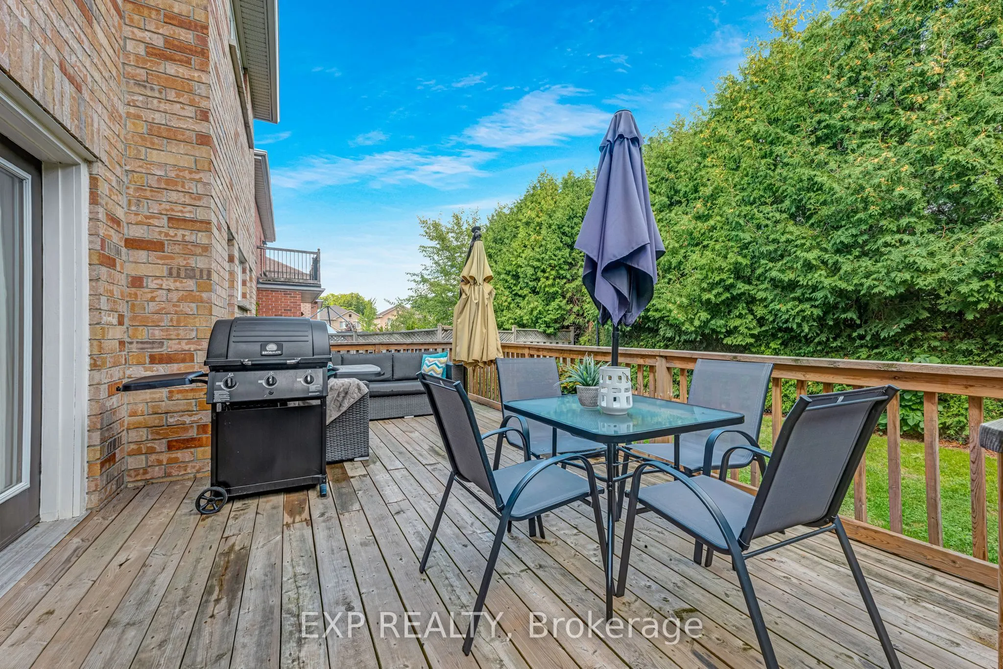 444 Highcliffe Drive