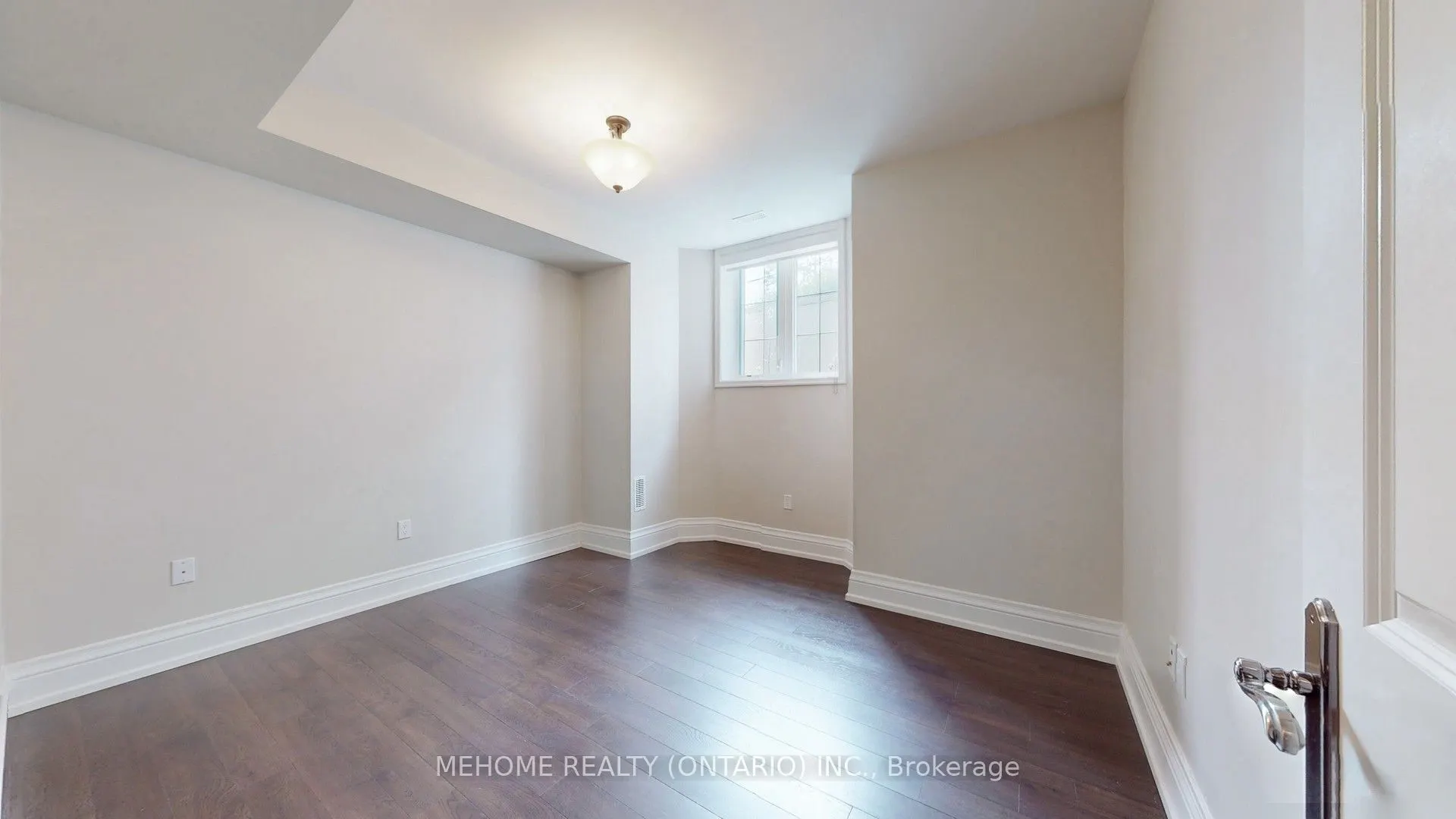 19 Parker Avenue