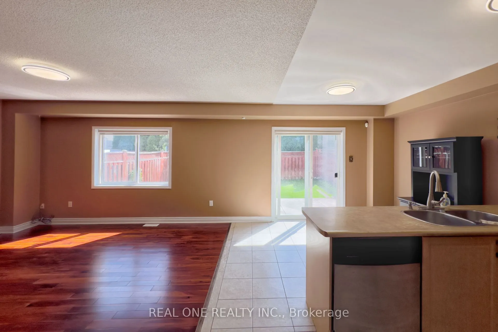 191 Flagstone Way