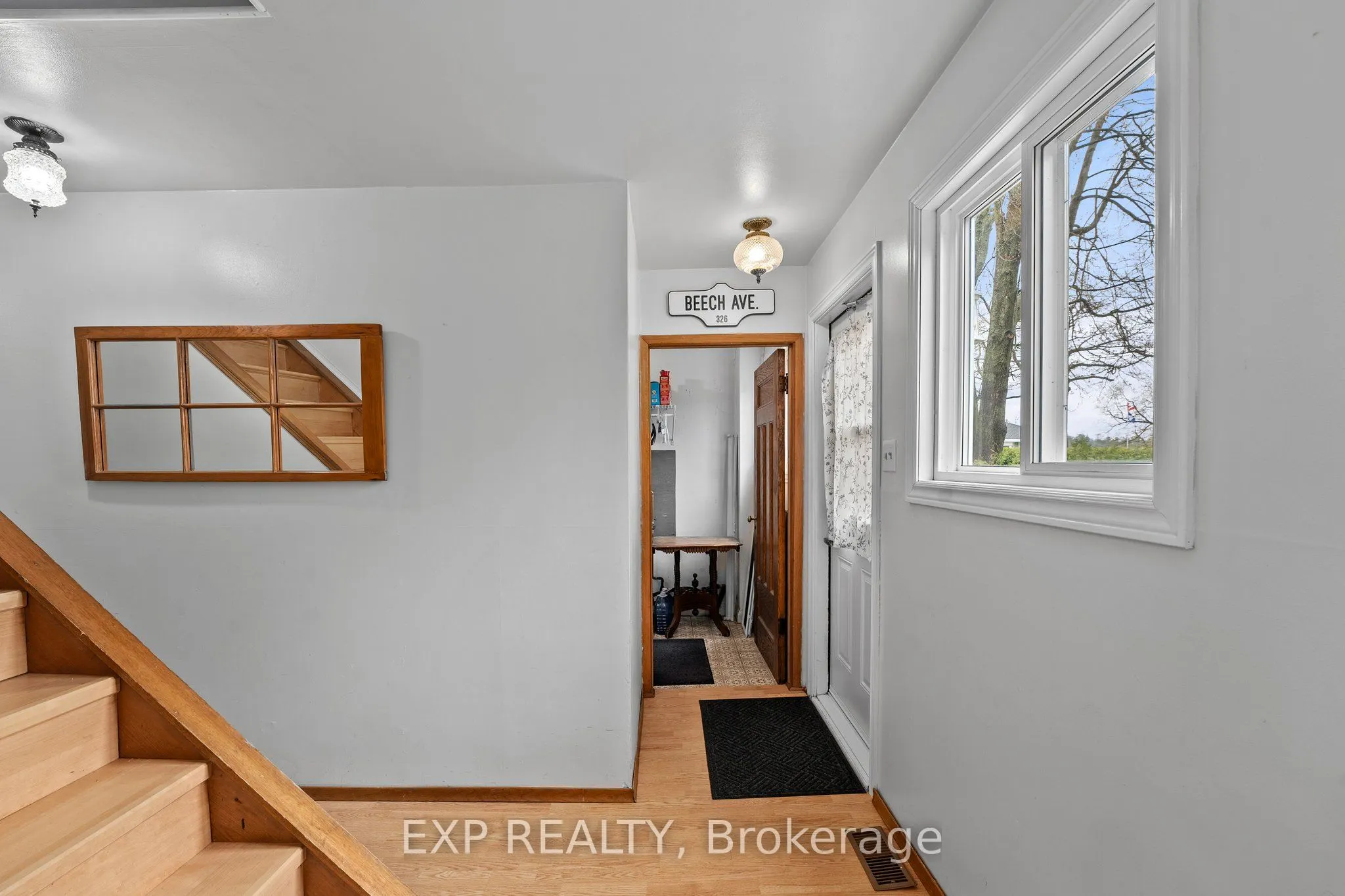 247 Hedge Road