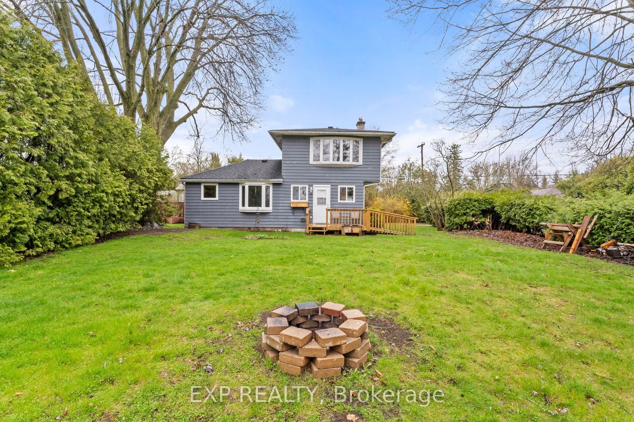 247 Hedge Road