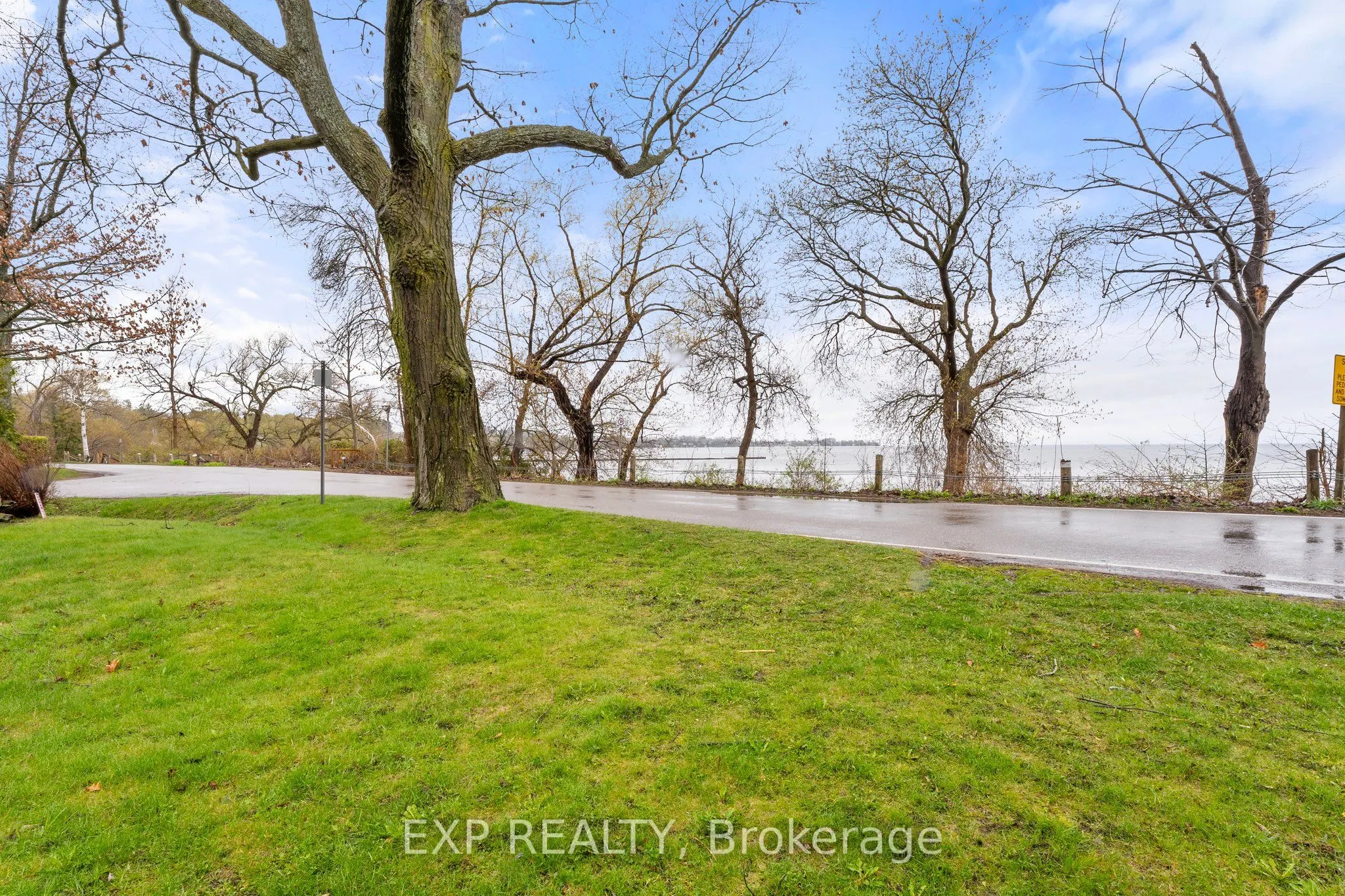 247 Hedge Road