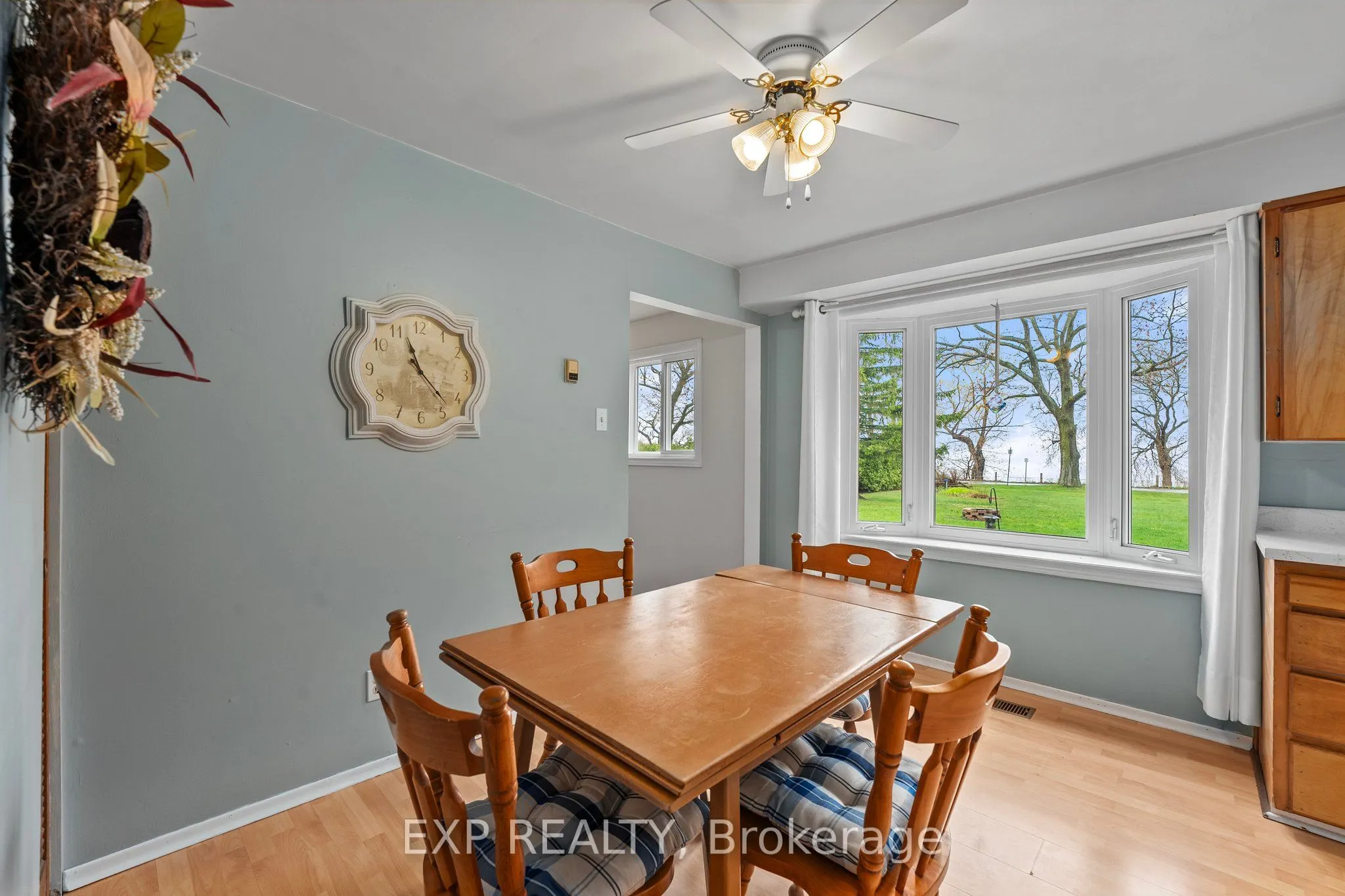 247 Hedge Road