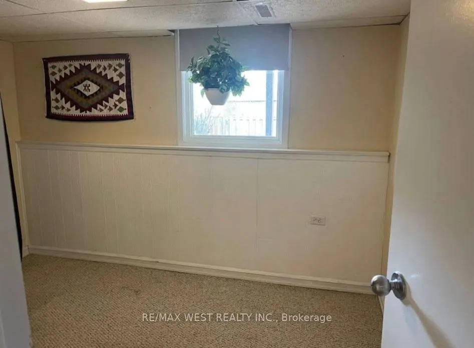 917 Ferndale Crescent, #BSMT