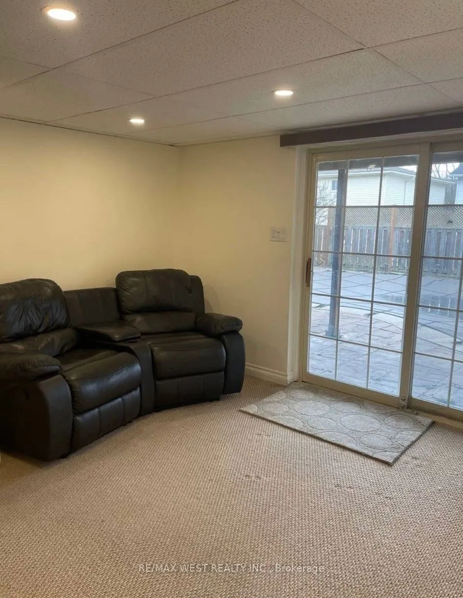 917 Ferndale Crescent, #BSMT