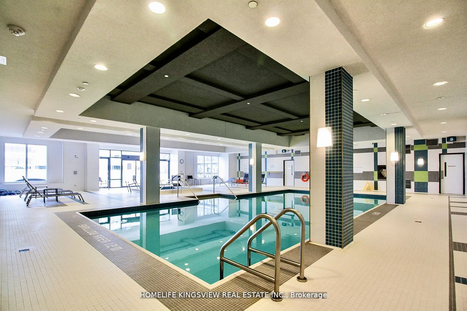 3700 hwy 7, #1802