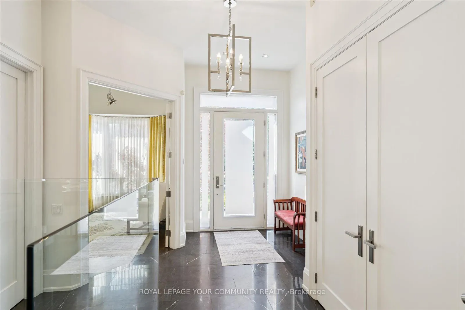 8 Winterport Court