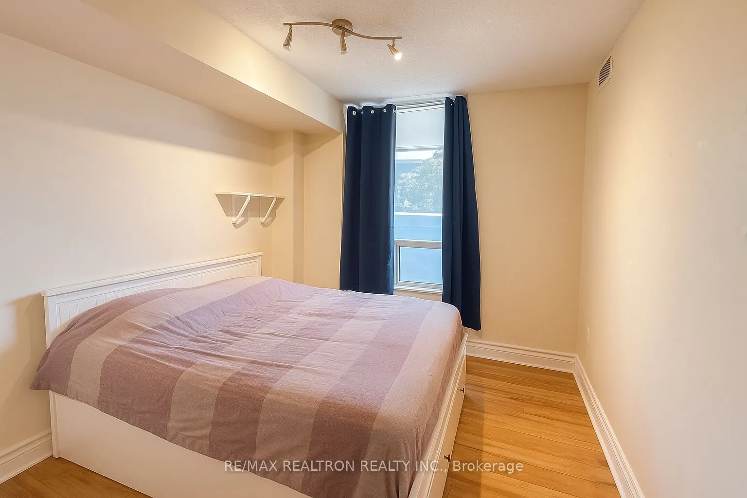 51 Saddlecreek Drive, #209