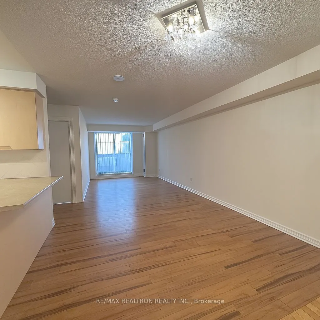 51 Saddlecreek Drive, #209