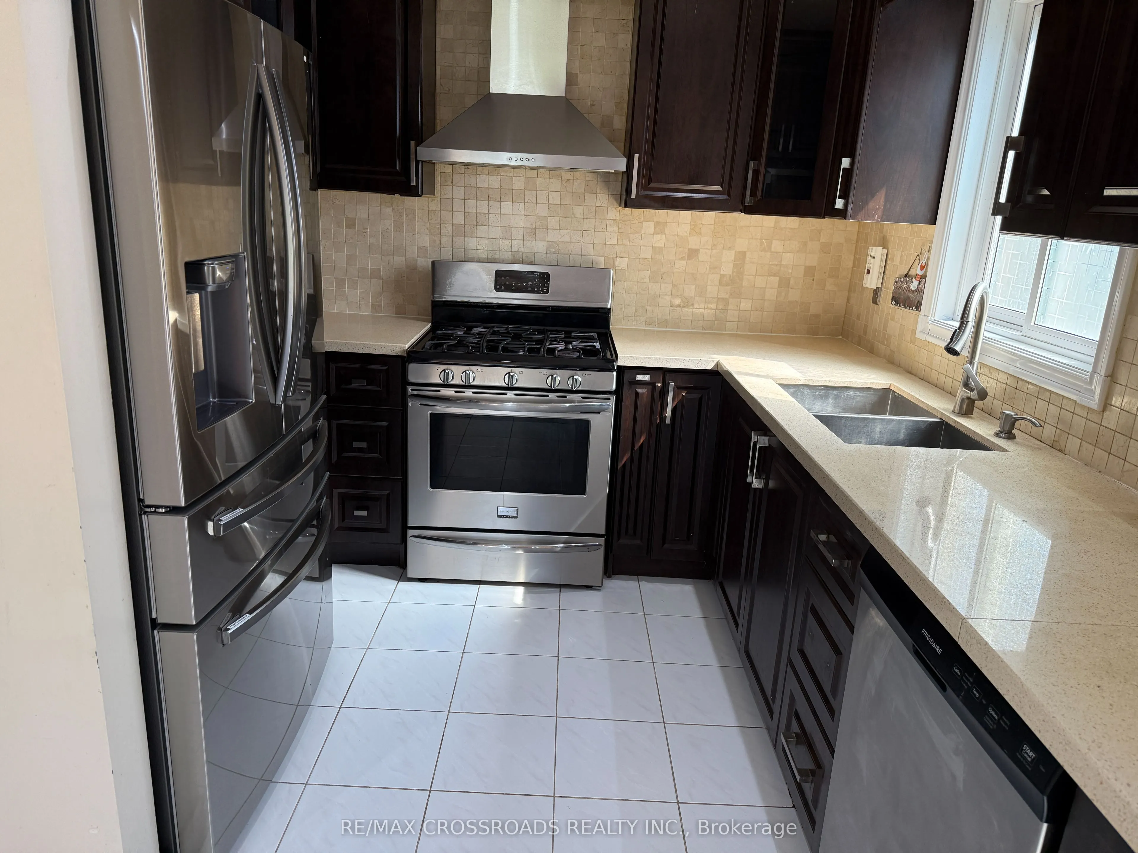 80 Terrosa Road, #Main