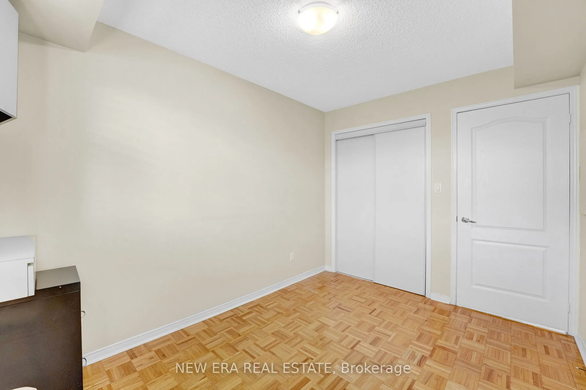7373 Martin Grove Road, #522