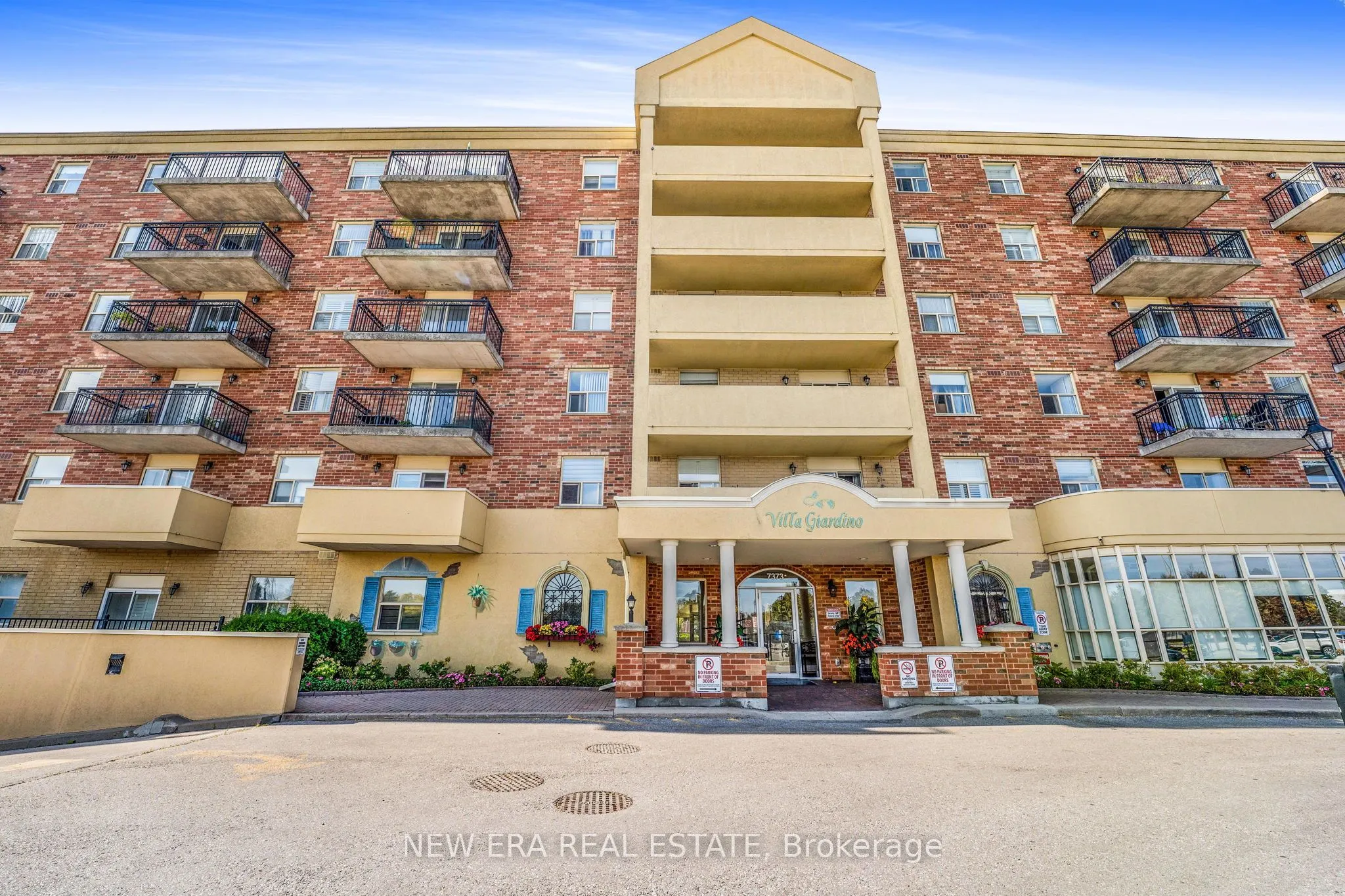 7373 Martin Grove Road, #522