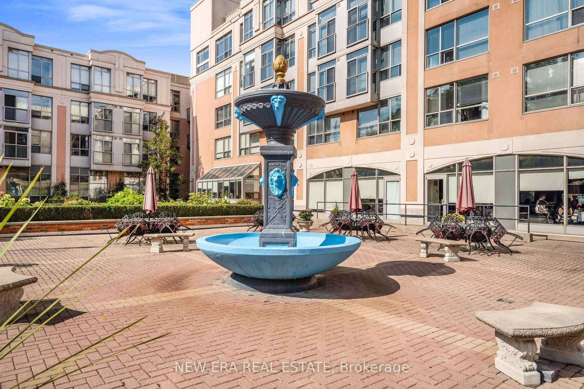7373 Martin Grove Road, #522